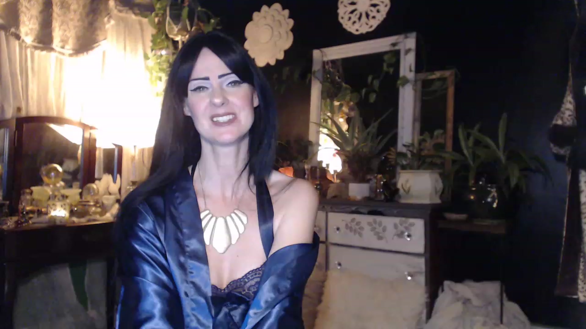 Gallery image thumbnail from MayGray's myfreecams stream on, 12/08/2022, 12:46 image 4 of 20