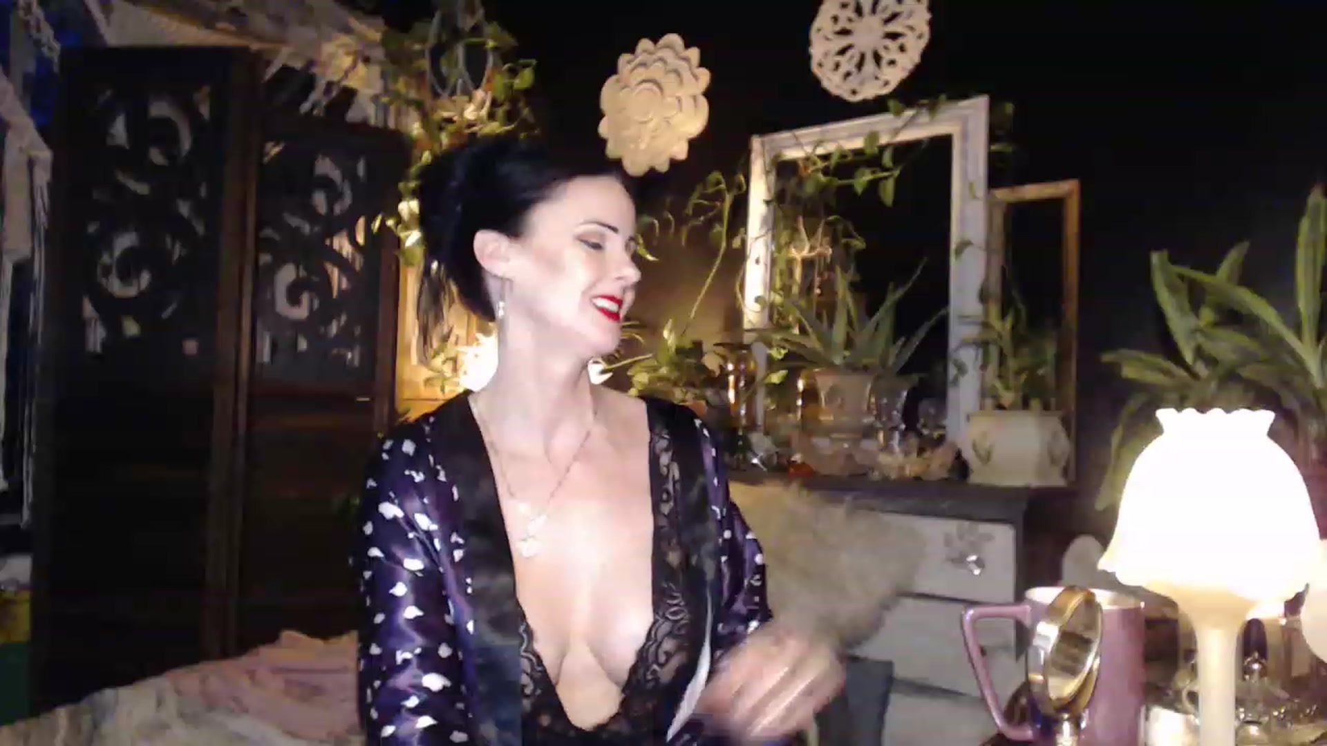 Gallery image thumbnail from MayGray's myfreecams stream on, 01/18/2023, 13:11 image 9 of 20