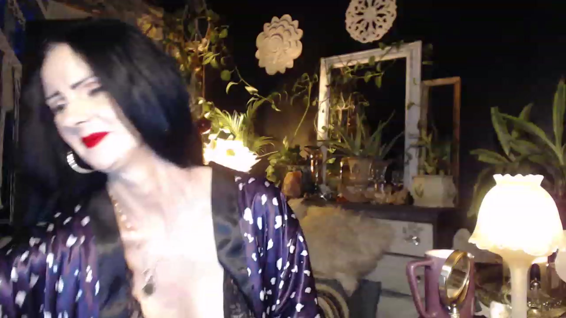Gallery image thumbnail from MayGray's myfreecams stream on, 01/18/2023, 13:11 image 10 of 20