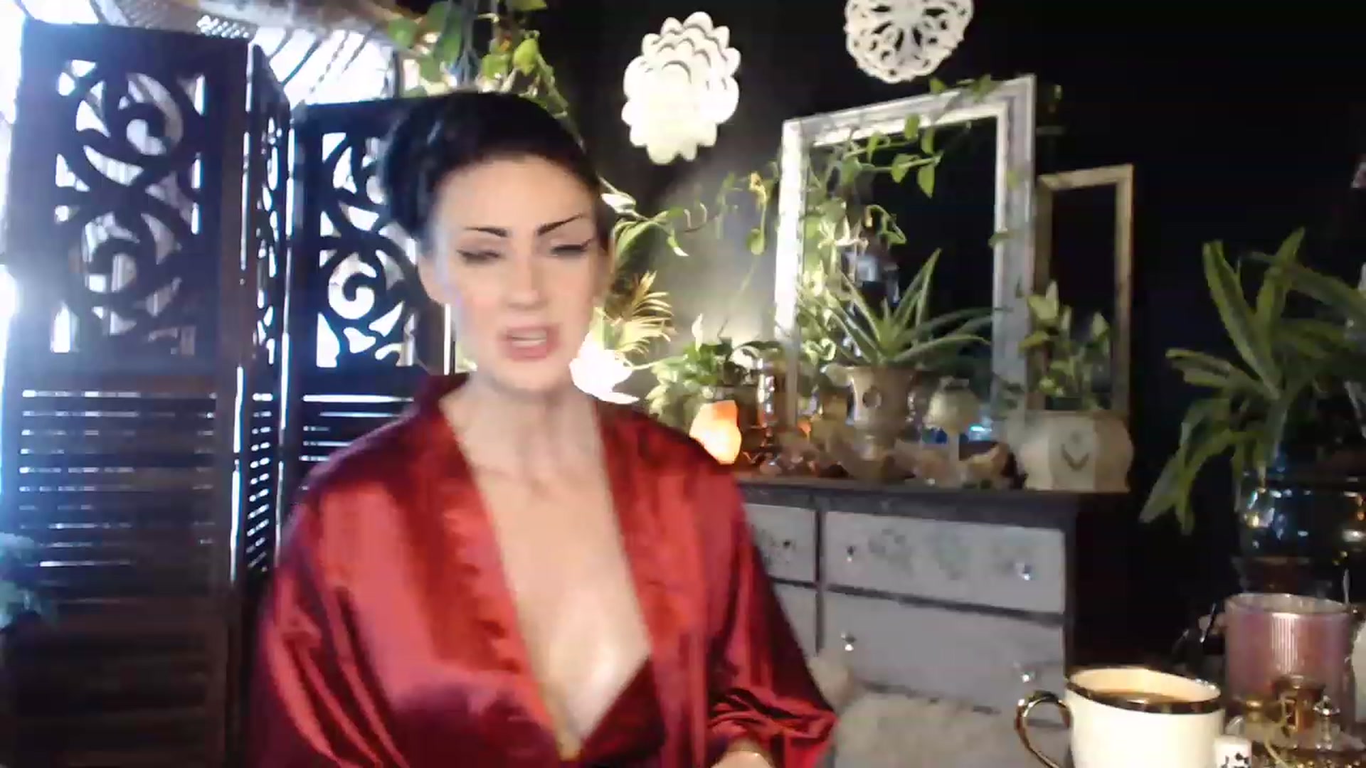 Gallery image thumbnail from MayGray's myfreecams stream on, 02/01/2023, 13:23 image 8 of 20