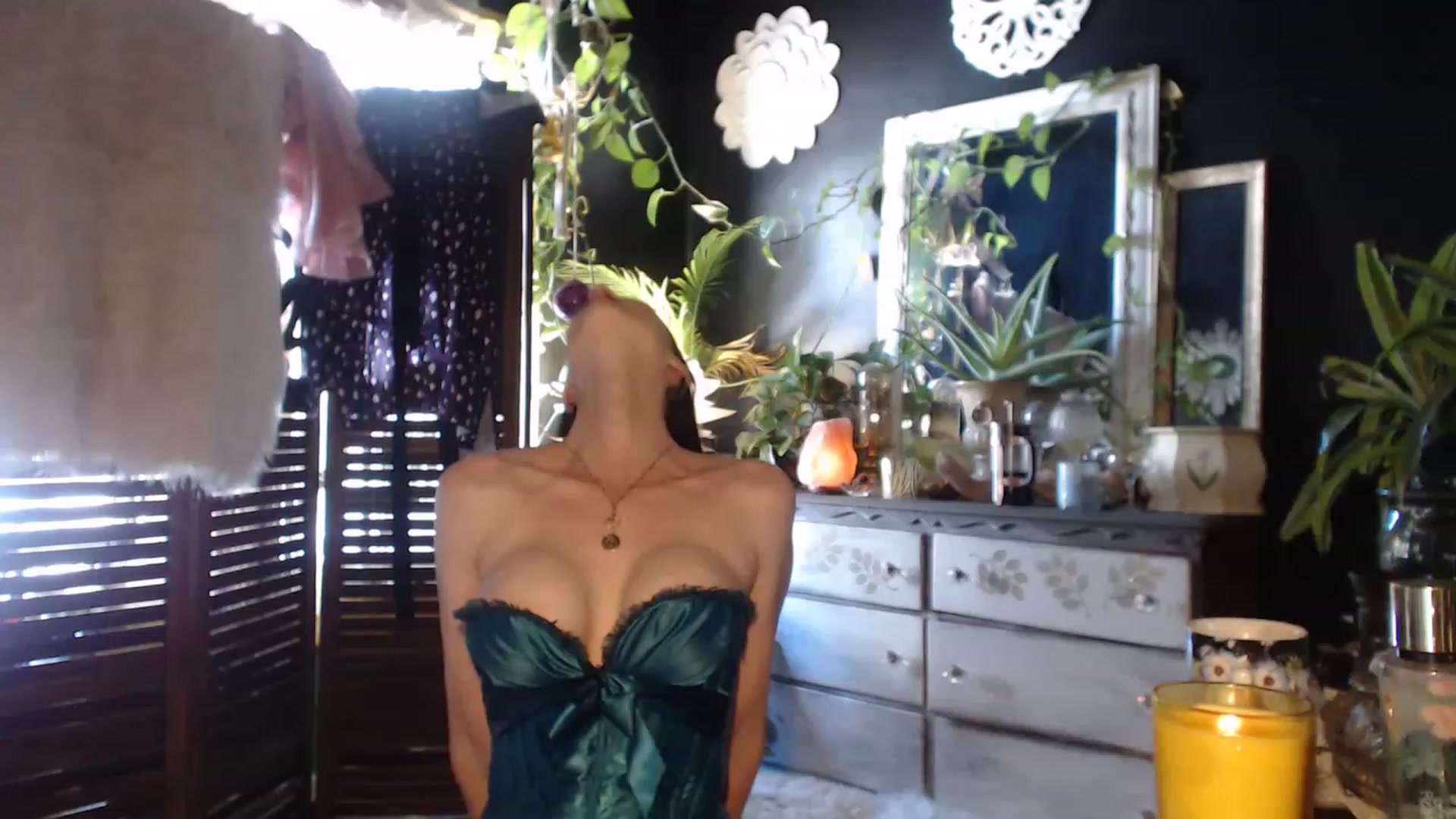 Gallery image thumbnail from MayGray's myfreecams stream on, 02/17/2023, 19:03 image 20 of 20