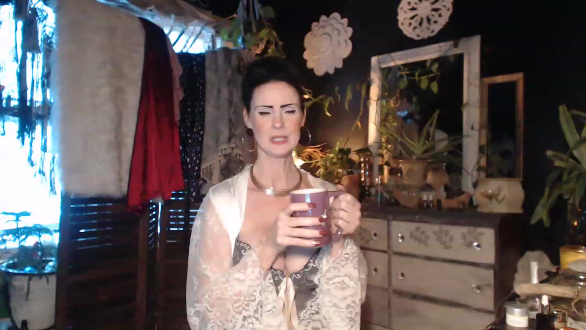 Gallery image thumbnail from MayGray's myfreecams stream on, 02/25/2023, 13:19 image 8 of 20