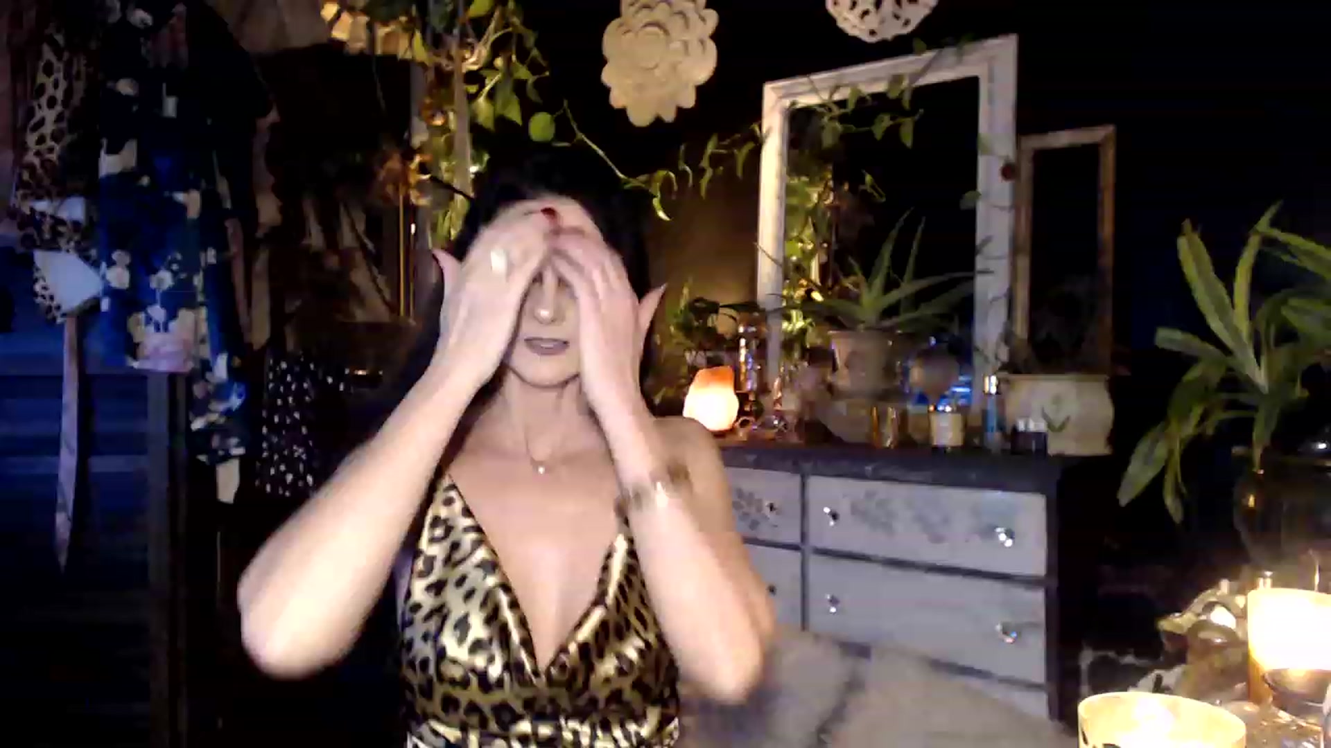 Gallery image thumbnail from MayGray's myfreecams stream on, 03/17/2023, 02:54 image 7 of 20
