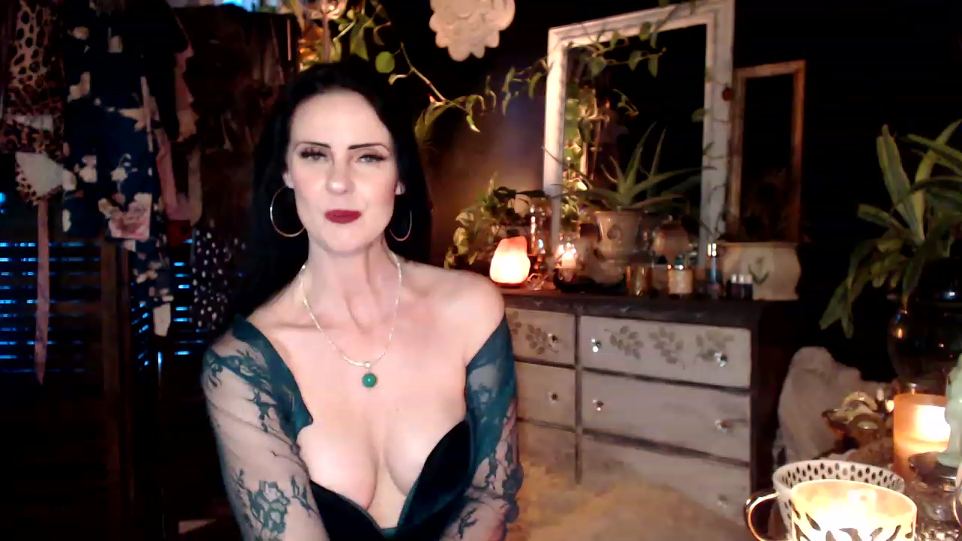 Gallery image thumbnail from MayGray's myfreecams stream on, 03/17/2023, 12:26 image 17 of 20