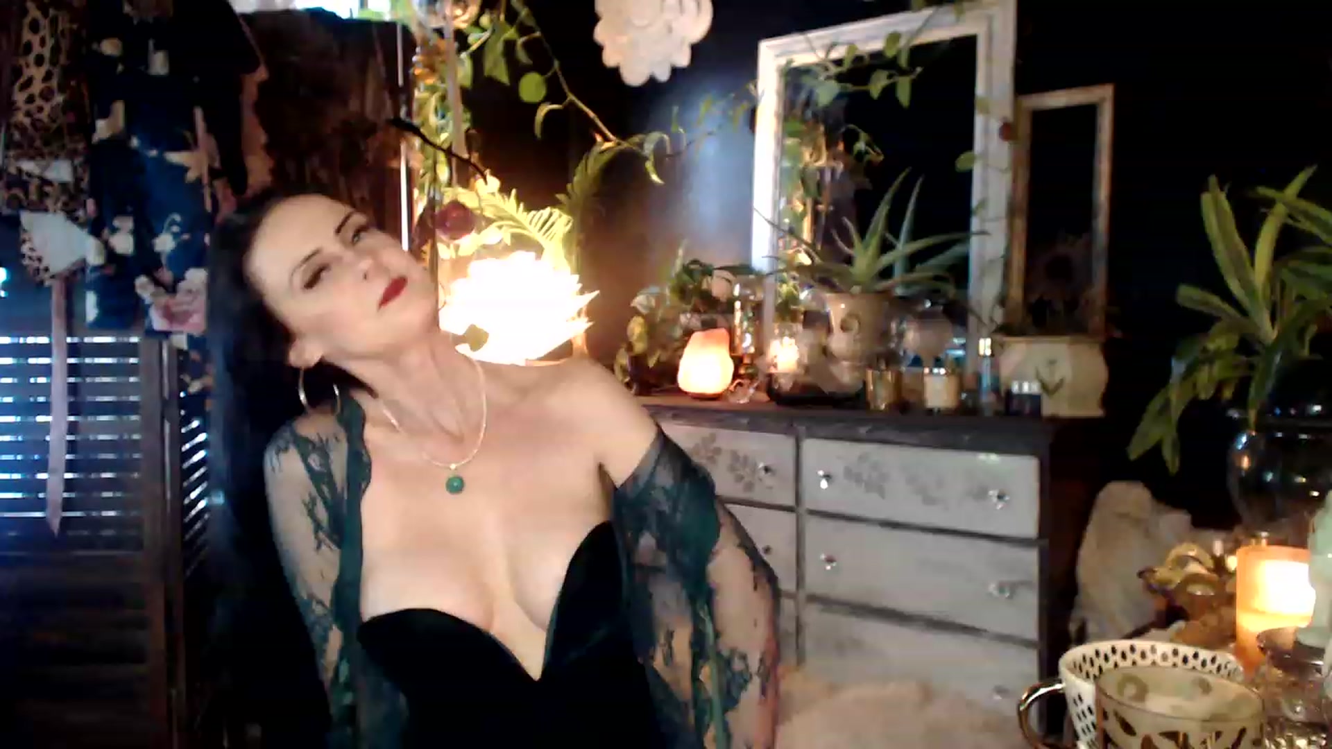 Gallery image thumbnail from MayGray's myfreecams stream on, 03/17/2023, 13:47 image 15 of 20