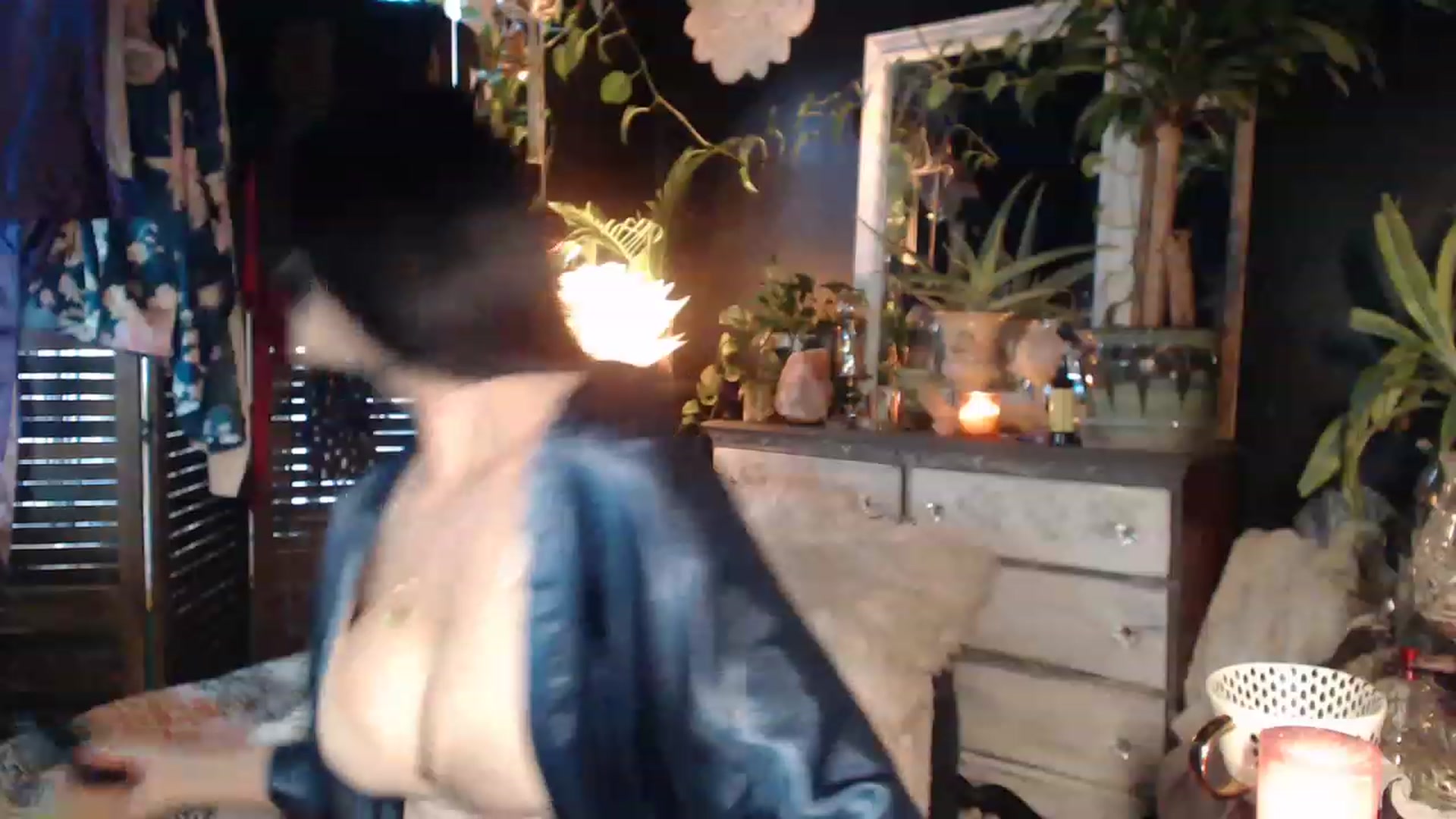 Gallery image thumbnail from MayGray's myfreecams stream on, 04/01/2023, 13:59 image 15 of 20