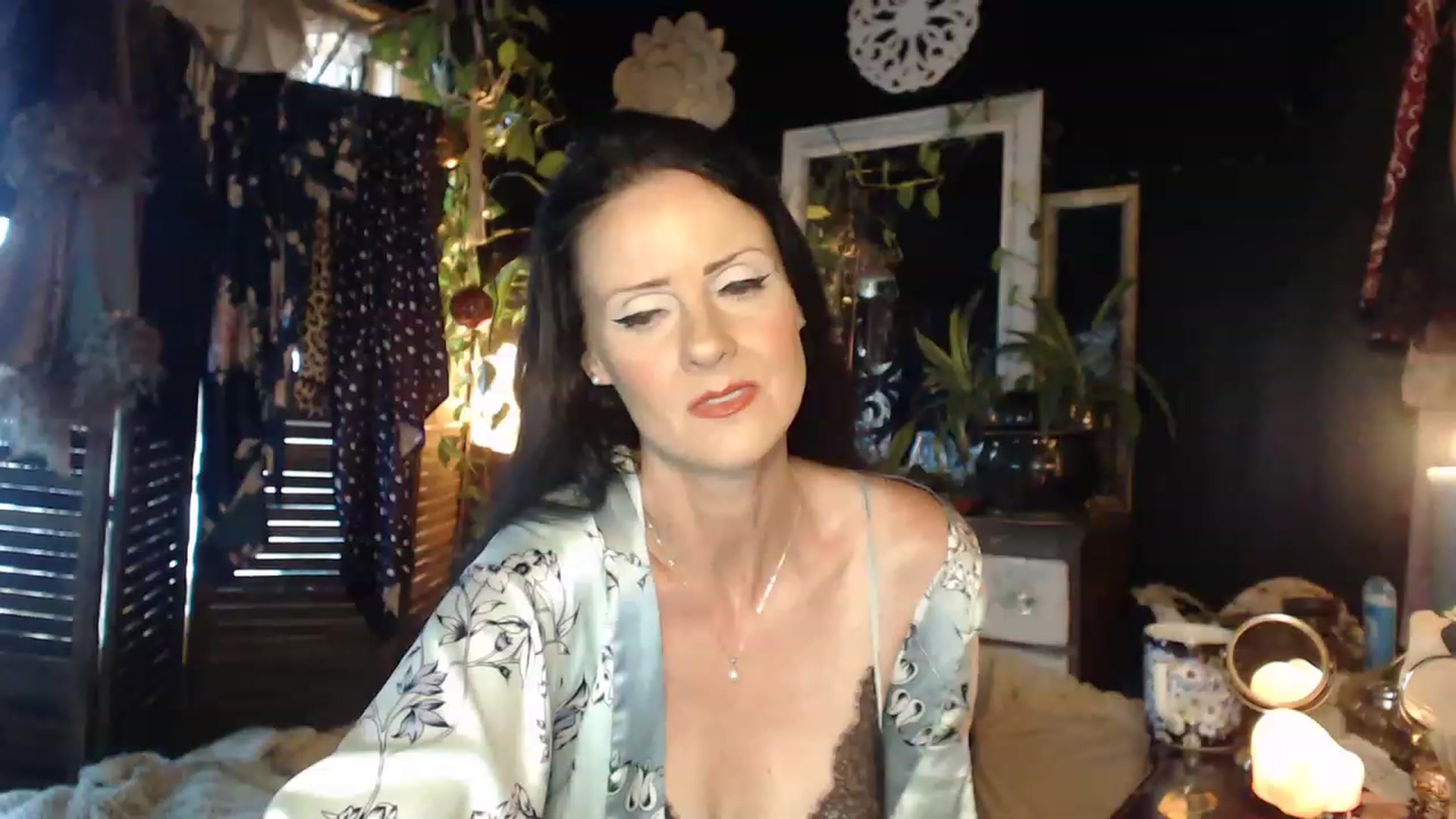 Gallery image thumbnail from MayGray's myfreecams stream on, 06/11/2023, 13:25 image 5 of 20
