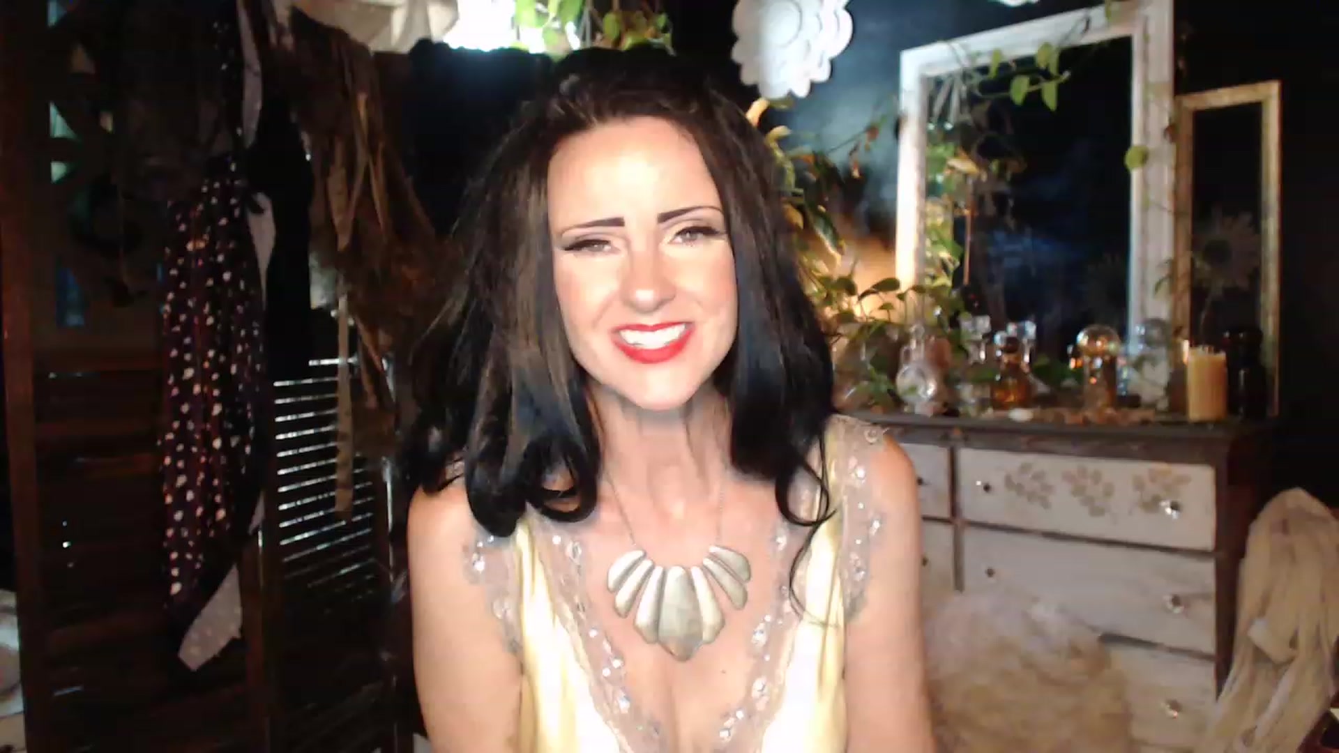 Gallery image thumbnail from MayGray's myfreecams stream on, 08/23/2023, 16:56 image 18 of 20