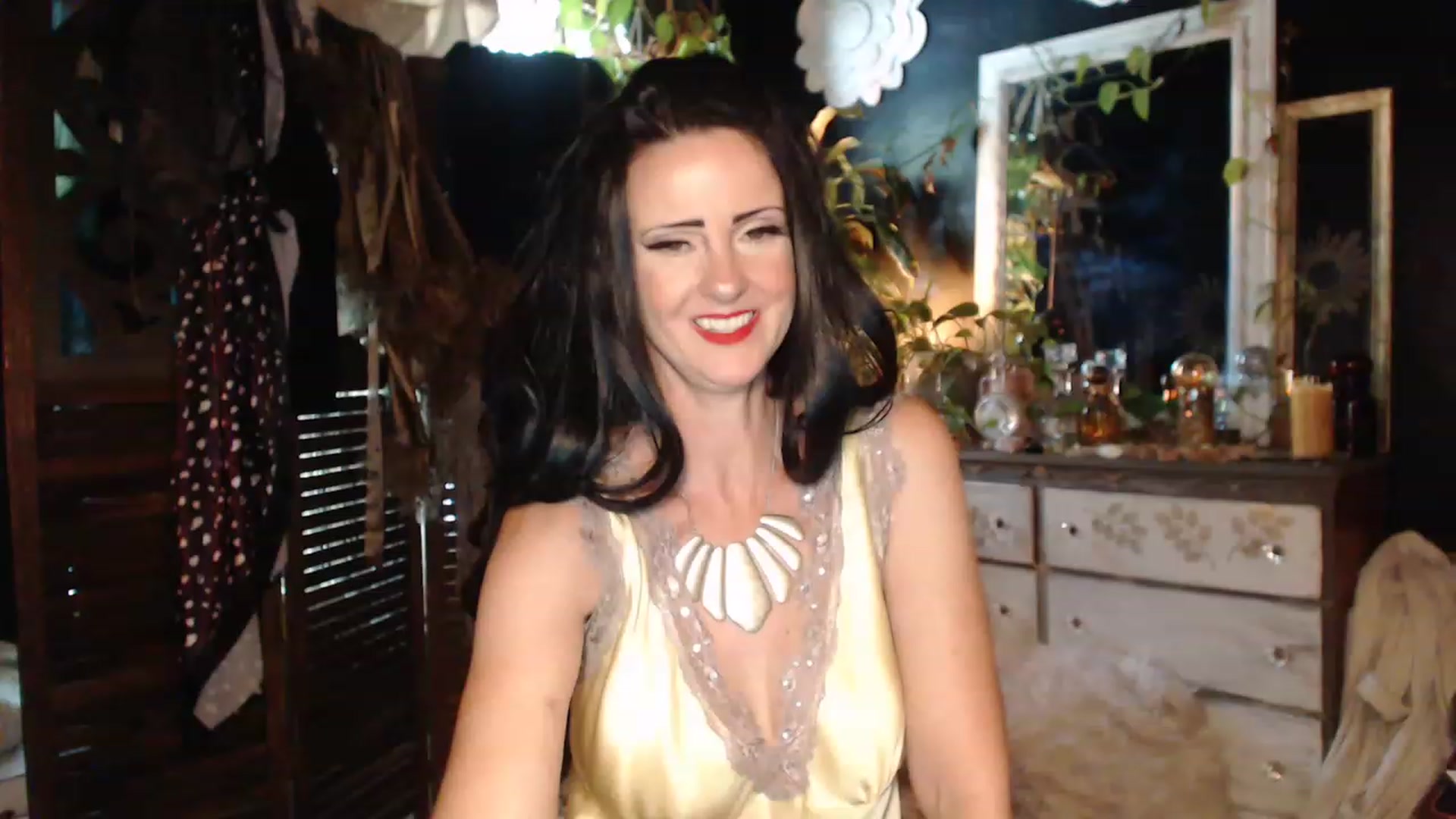Gallery image thumbnail from MayGray's myfreecams stream on, 08/23/2023, 16:56 image 20 of 20