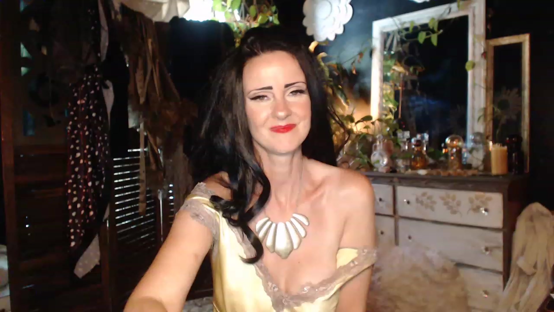 Gallery image thumbnail from MayGray's myfreecams stream on, 08/23/2023, 17:33 image 16 of 20