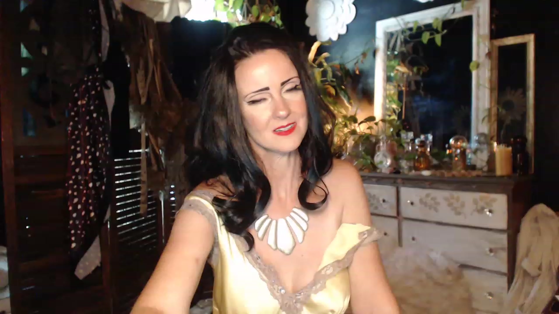 Gallery image thumbnail from MayGray's myfreecams stream on, 08/23/2023, 17:33 image 9 of 20