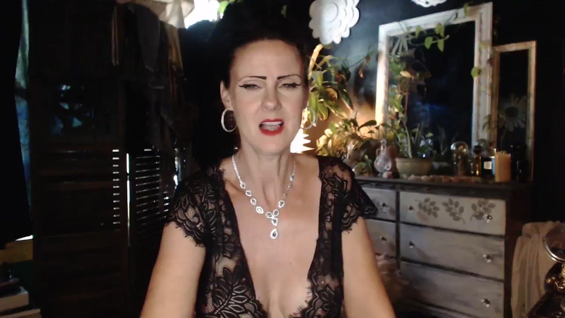 Gallery image thumbnail from MayGray's myfreecams stream on, 09/02/2023, 17:44 image 5 of 20