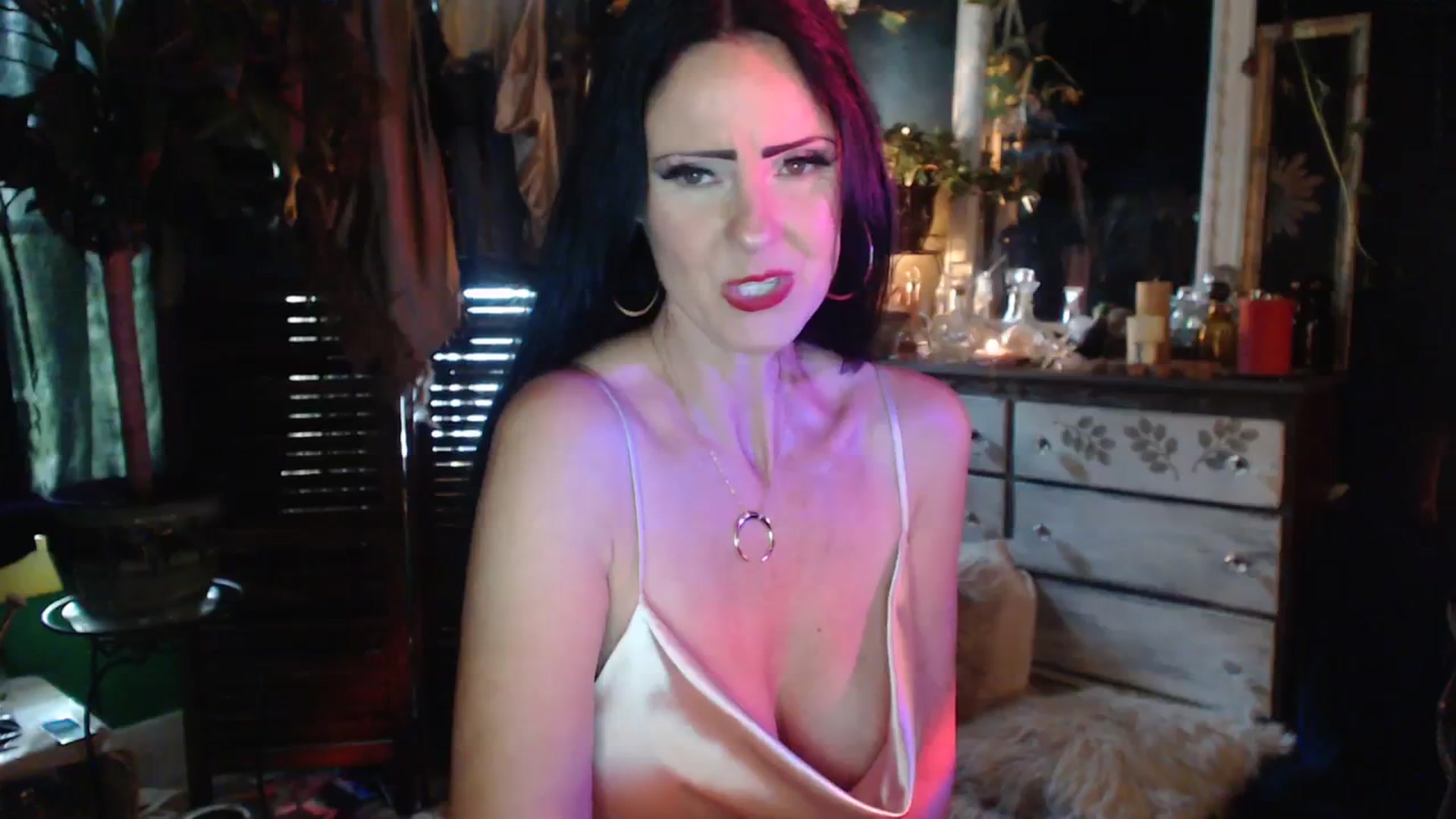 Gallery image thumbnail from MayGray's myfreecams stream on, 09/23/2023, 15:22 image 9 of 20