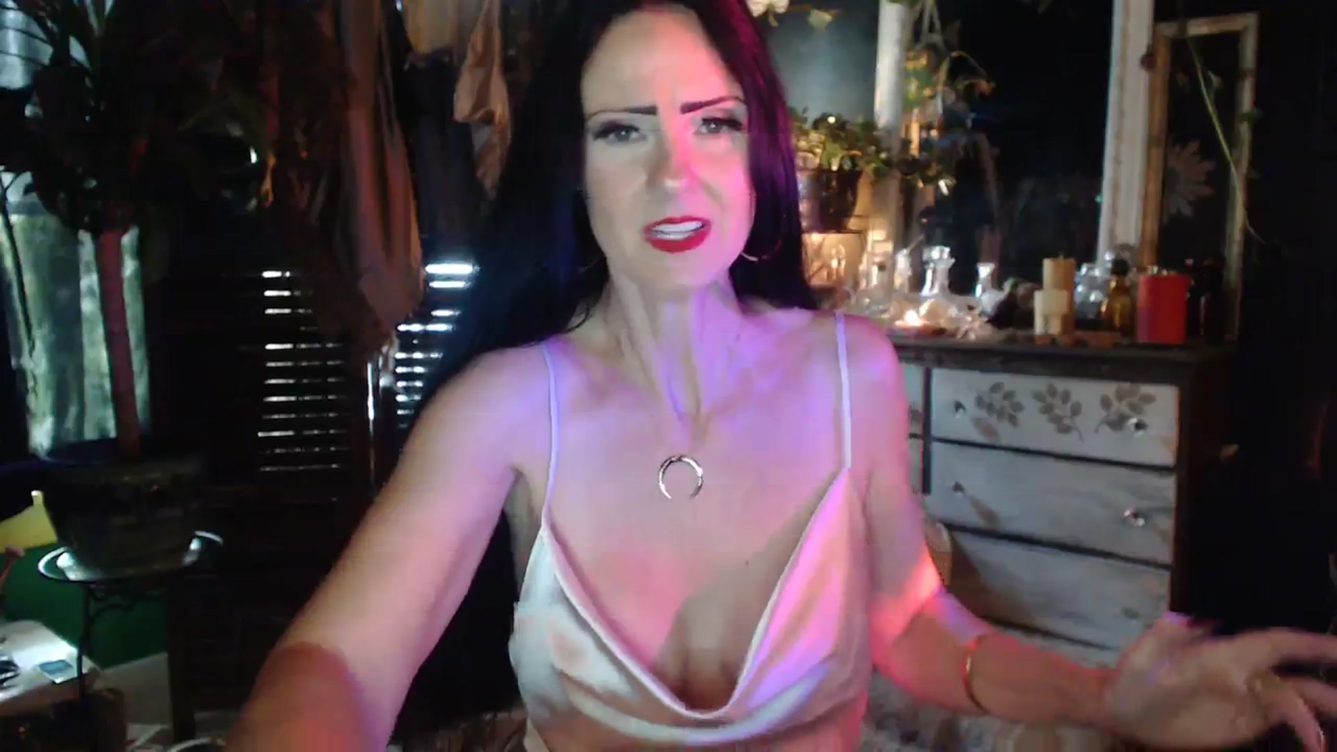 Gallery image thumbnail from MayGray's myfreecams stream on, 09/23/2023, 15:22 image 7 of 20