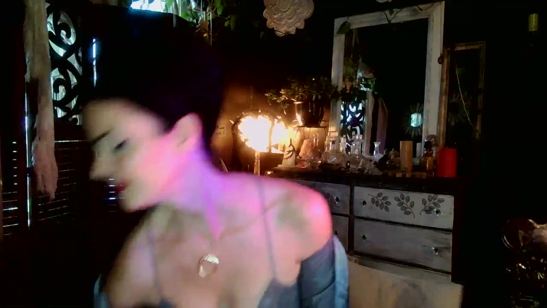 Gallery image thumbnail from MayGray's myfreecams stream on, 10/02/2023, 12:43 image 19 of 20