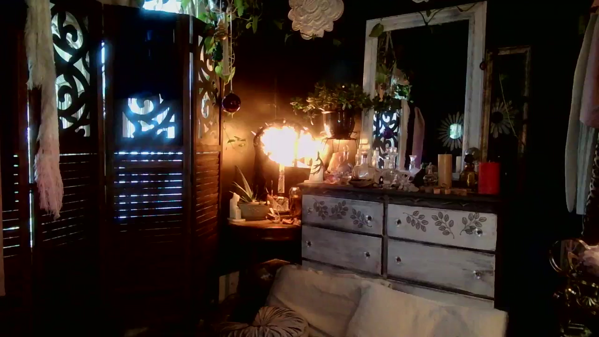 Gallery image thumbnail from MayGray's myfreecams stream on, 10/02/2023, 12:43 image 13 of 20