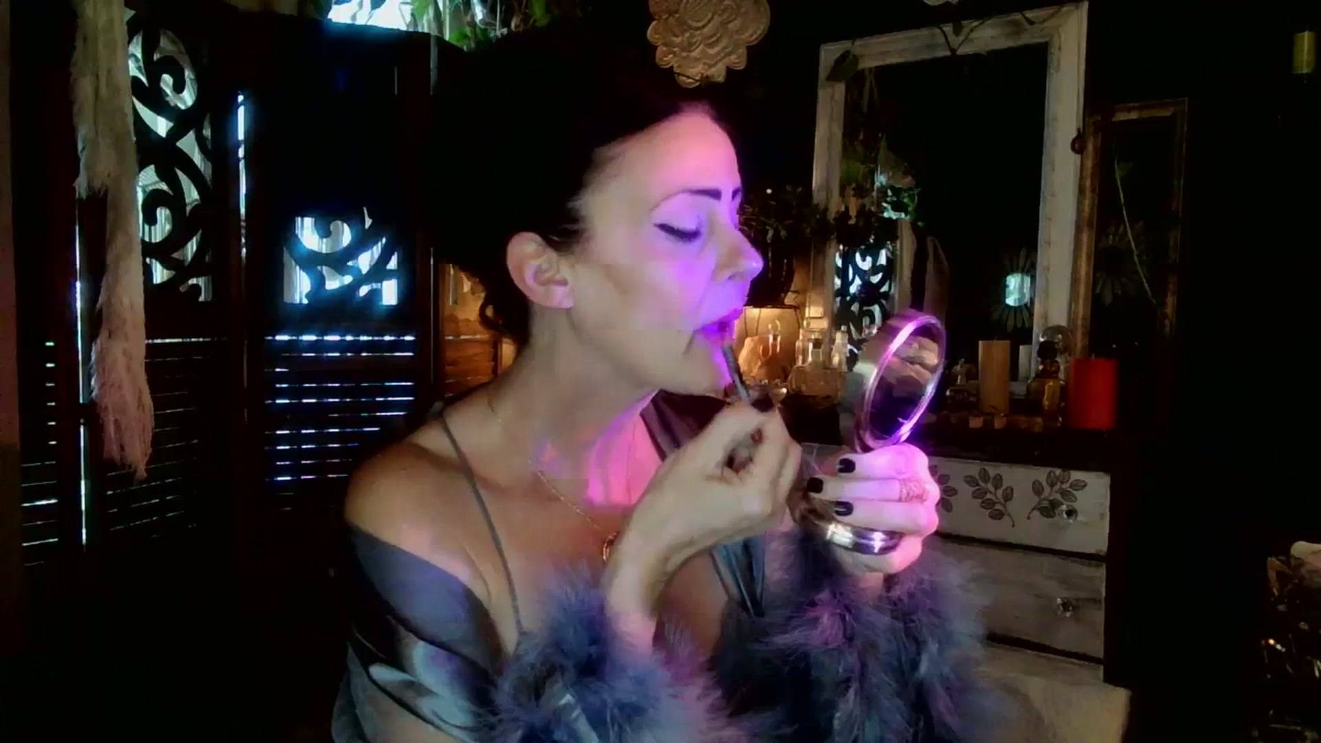 Gallery image thumbnail from MayGray's myfreecams stream on, 10/02/2023, 12:43 image 8 of 20