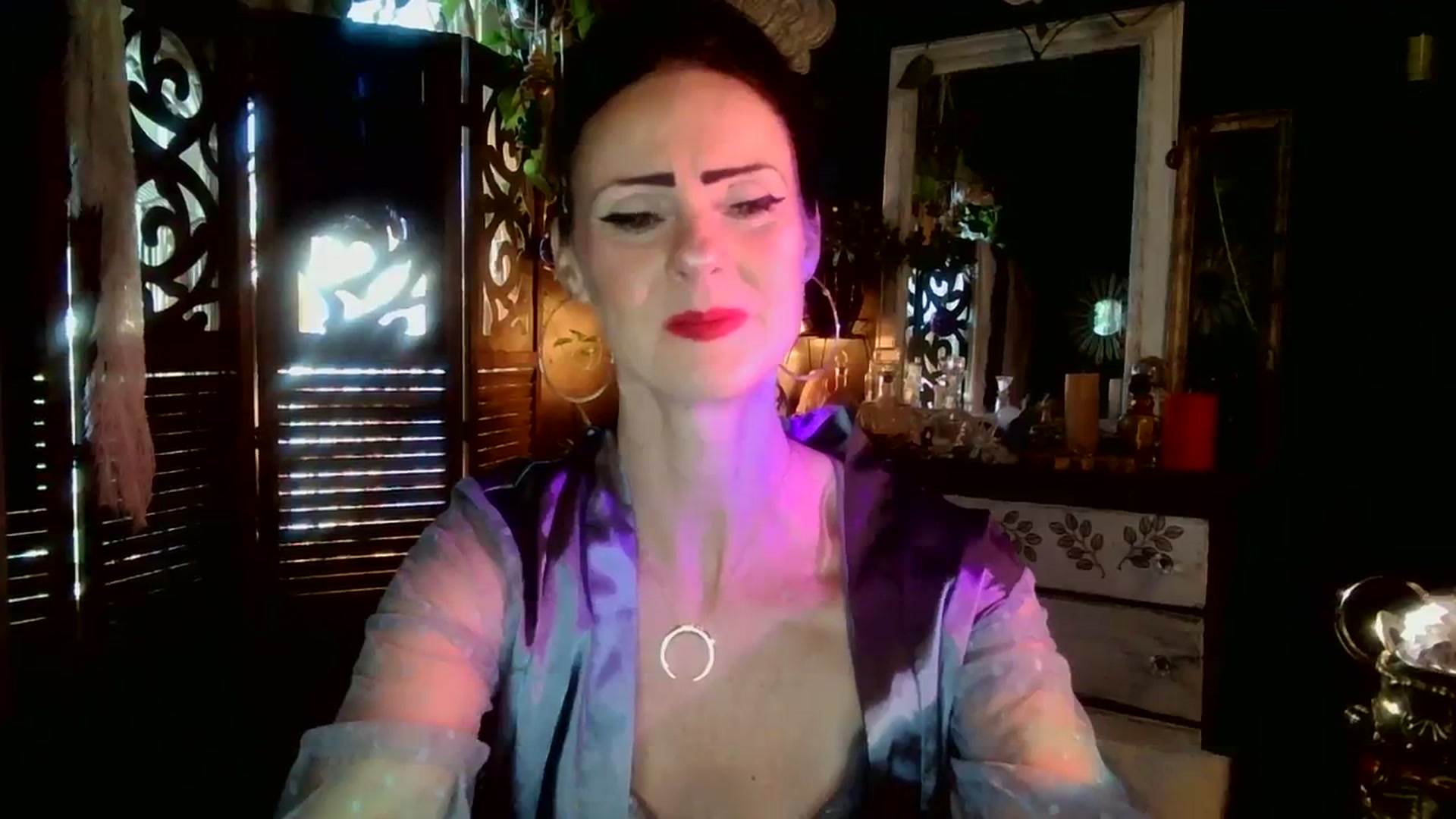 Gallery image thumbnail from MayGray's myfreecams stream on, 10/02/2023, 13:14 image 5 of 20