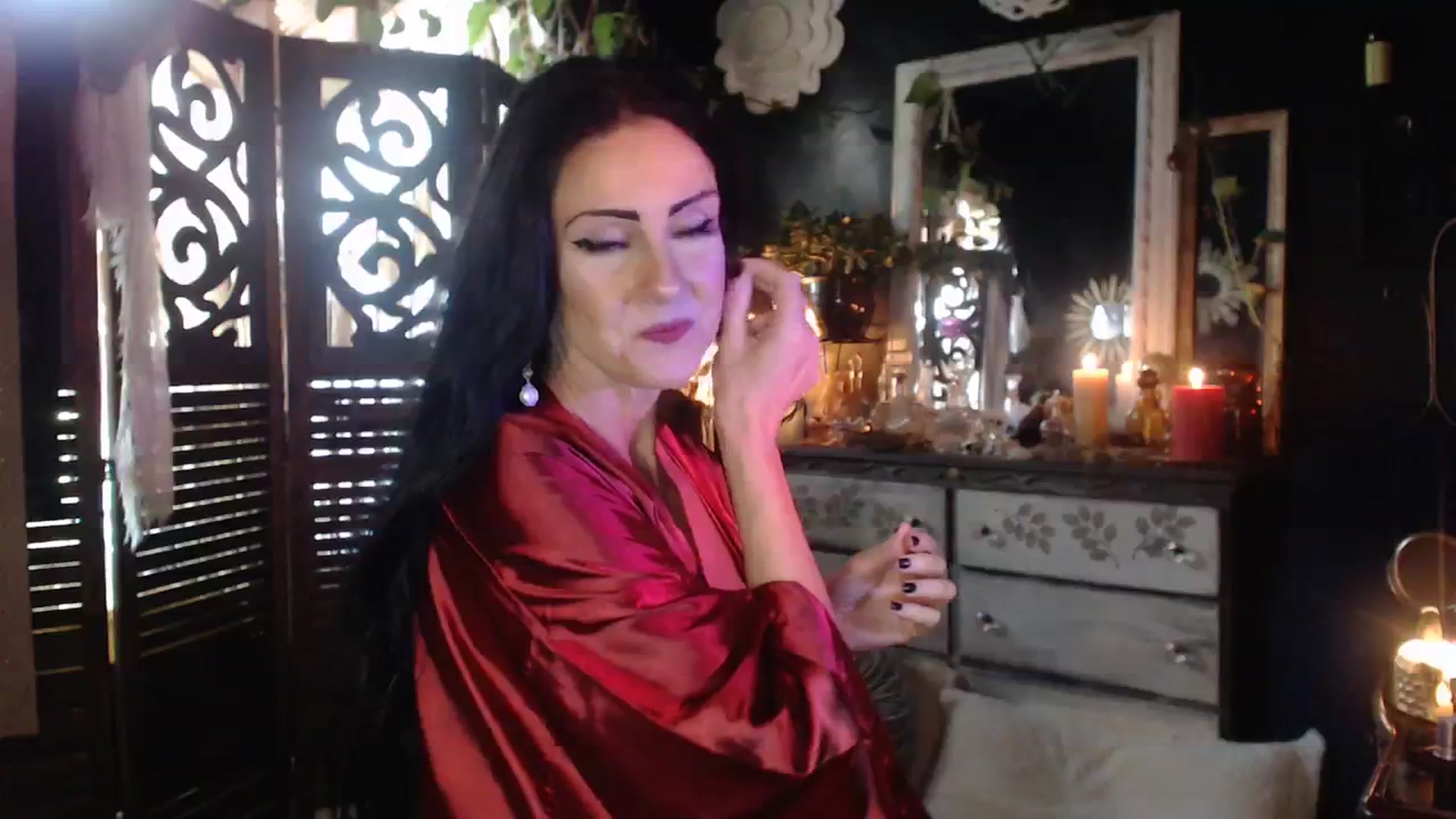 Gallery image thumbnail from MayGray's myfreecams stream on, 10/03/2023, 14:36 image 6 of 20