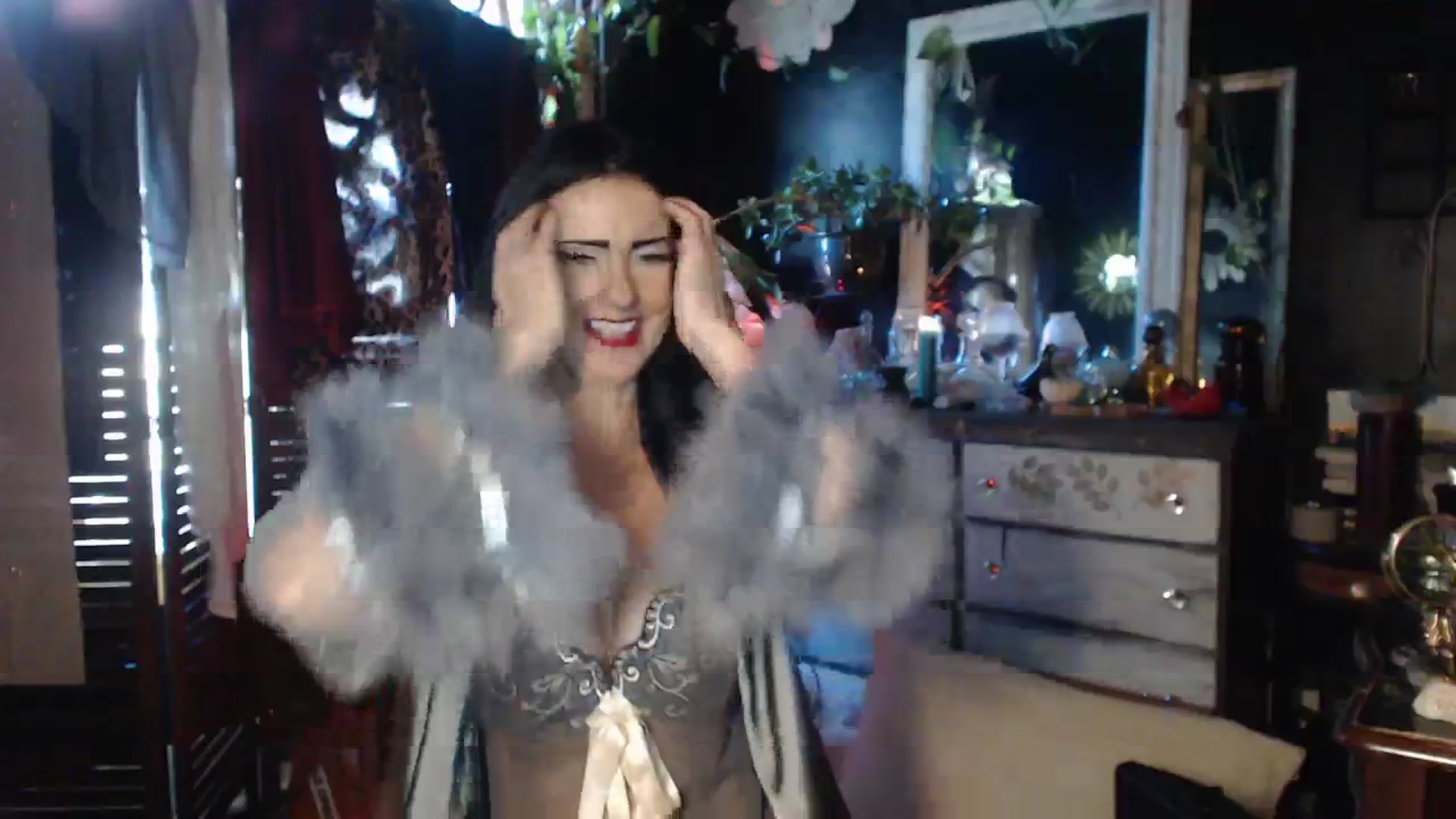 Gallery image thumbnail from MayGray's myfreecams stream on, 11/01/2023, 14:24 image 9 of 20