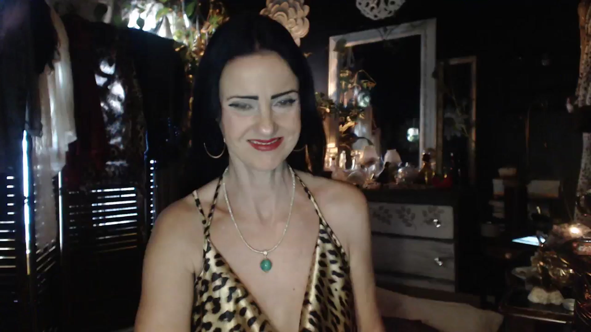 Gallery image thumbnail from MayGray's myfreecams stream on, 11/04/2023, 13:47 image 1 of 20