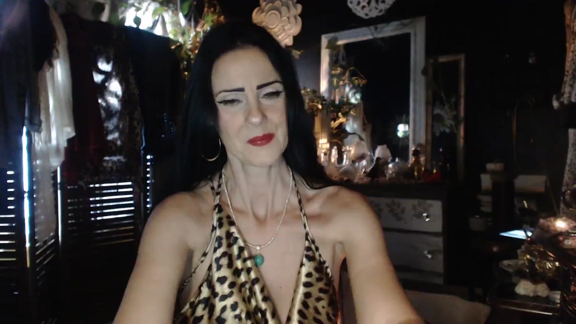 Gallery image thumbnail from MayGray's myfreecams stream on, 11/04/2023, 13:47 image 7 of 20