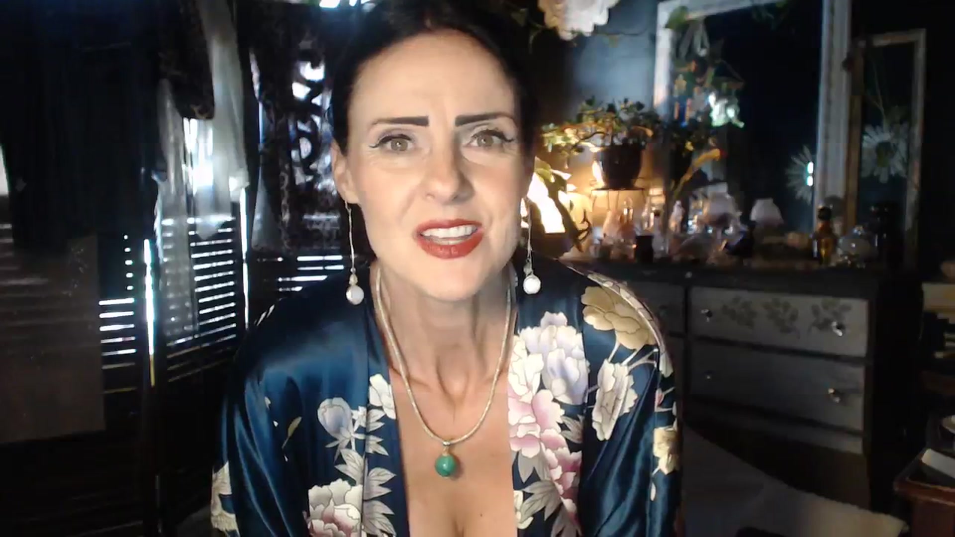 Gallery image thumbnail from MayGray's myfreecams stream on, 11/09/2023, 18:16 image 12 of 20
