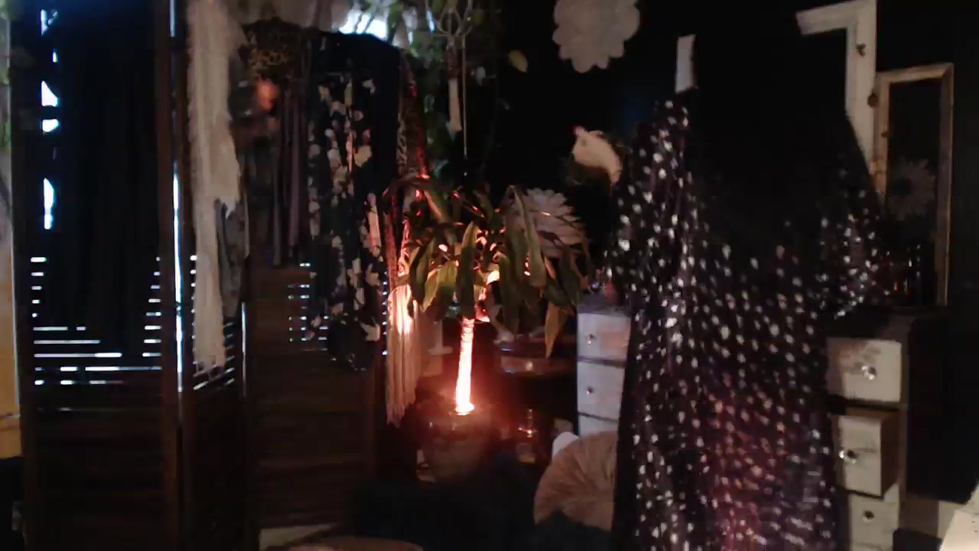 Gallery image thumbnail from MayGray's myfreecams stream on, 01/06/2024, 22:25 image 5 of 20