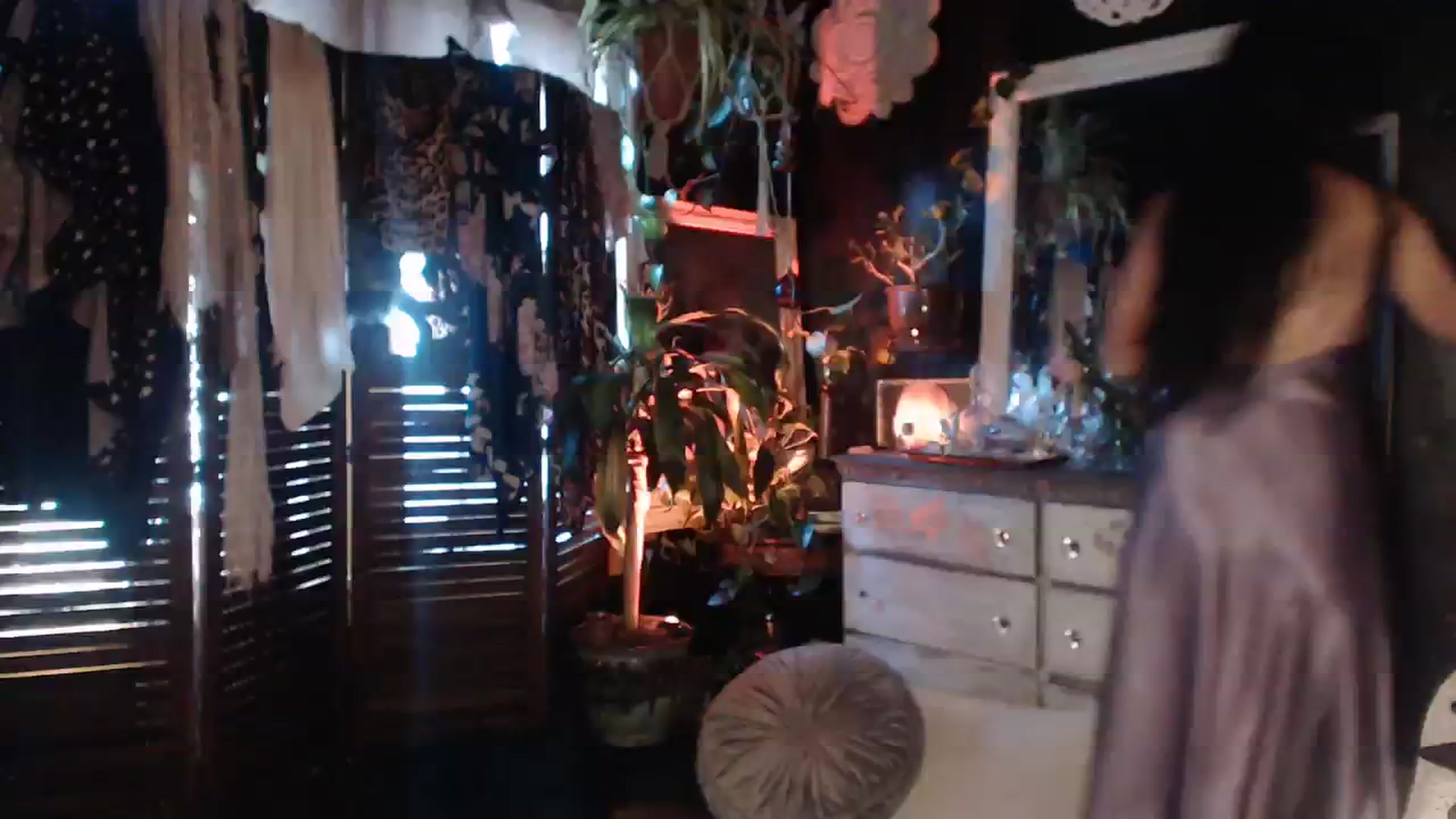 Gallery image thumbnail from MayGray's myfreecams stream on, 02/17/2024, 13:43 image 7 of 20