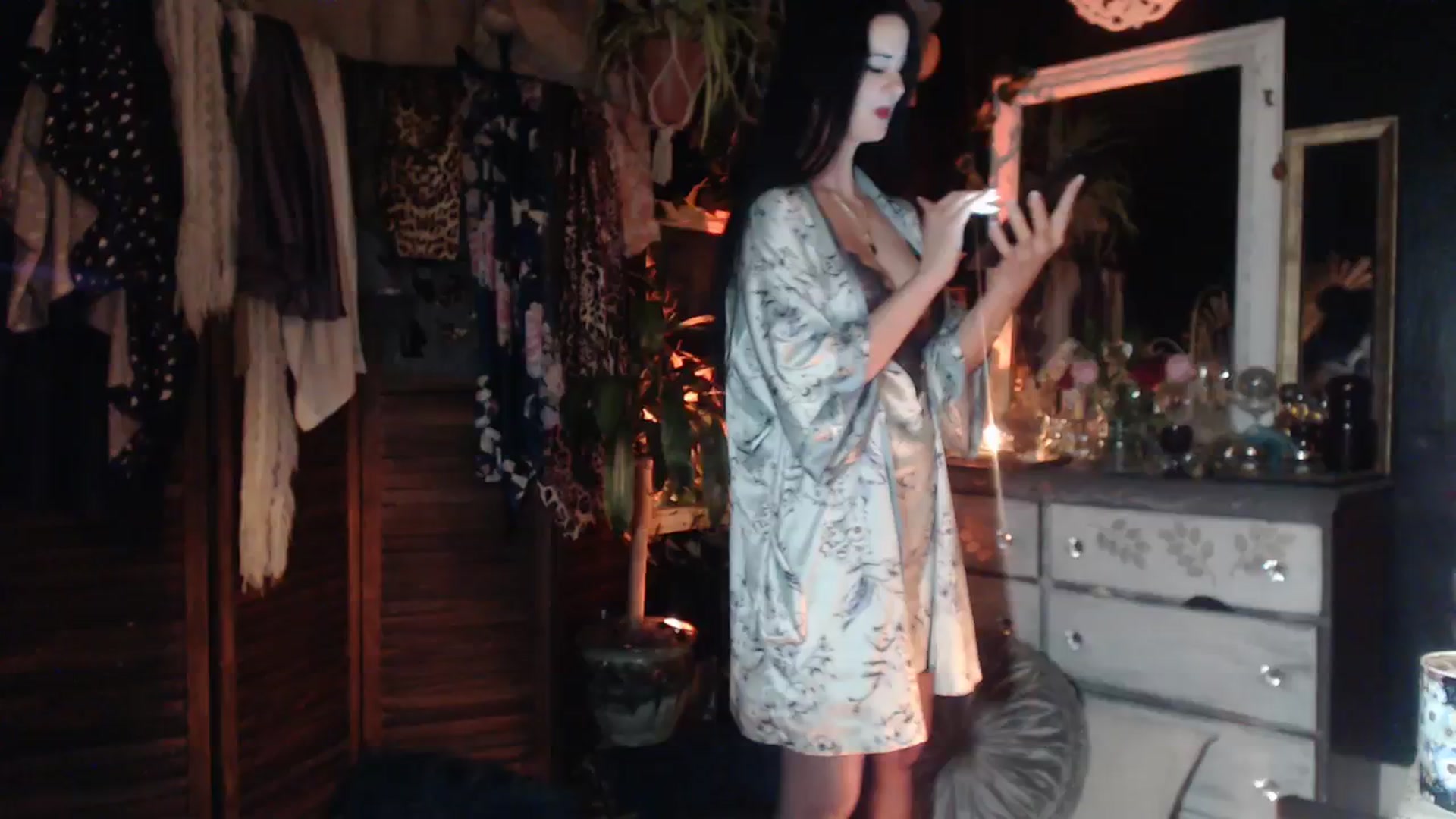 Gallery image thumbnail from MayGray's myfreecams stream on, 02/18/2024, 12:16 image 6 of 20