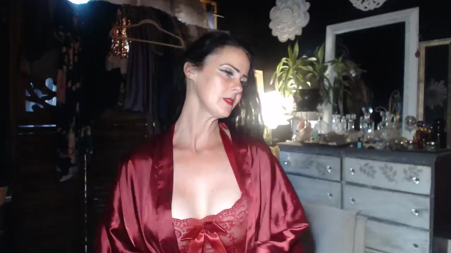 Gallery image thumbnail from MayGray's myfreecams stream on, 06/04/2024, 11:59 image 1 of 20