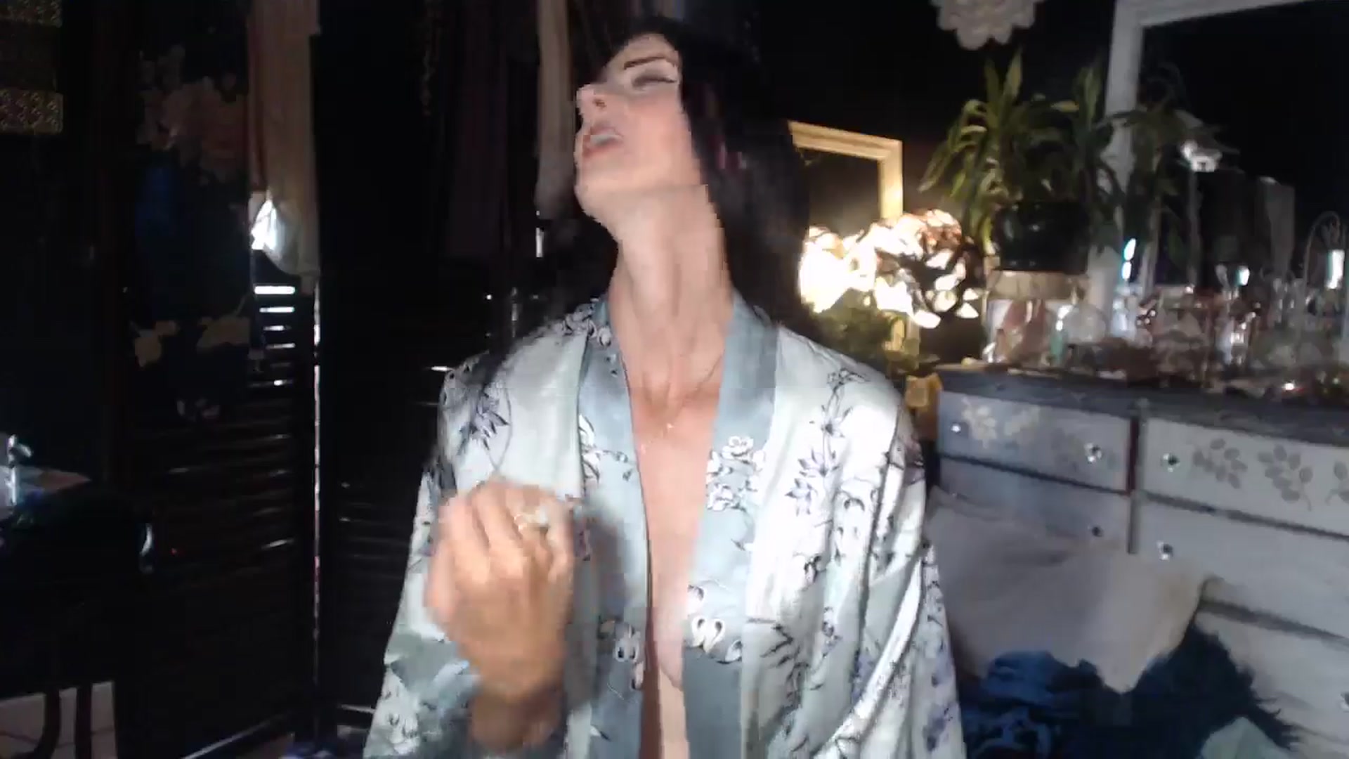 Gallery image thumbnail from MayGray's myfreecams stream on, 06/08/2024, 13:50 image 10 of 20