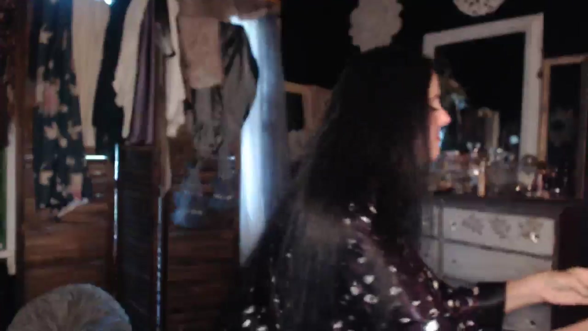 Gallery image thumbnail from MayGray's myfreecams stream on, 06/29/2024, 11:38 image 9 of 20