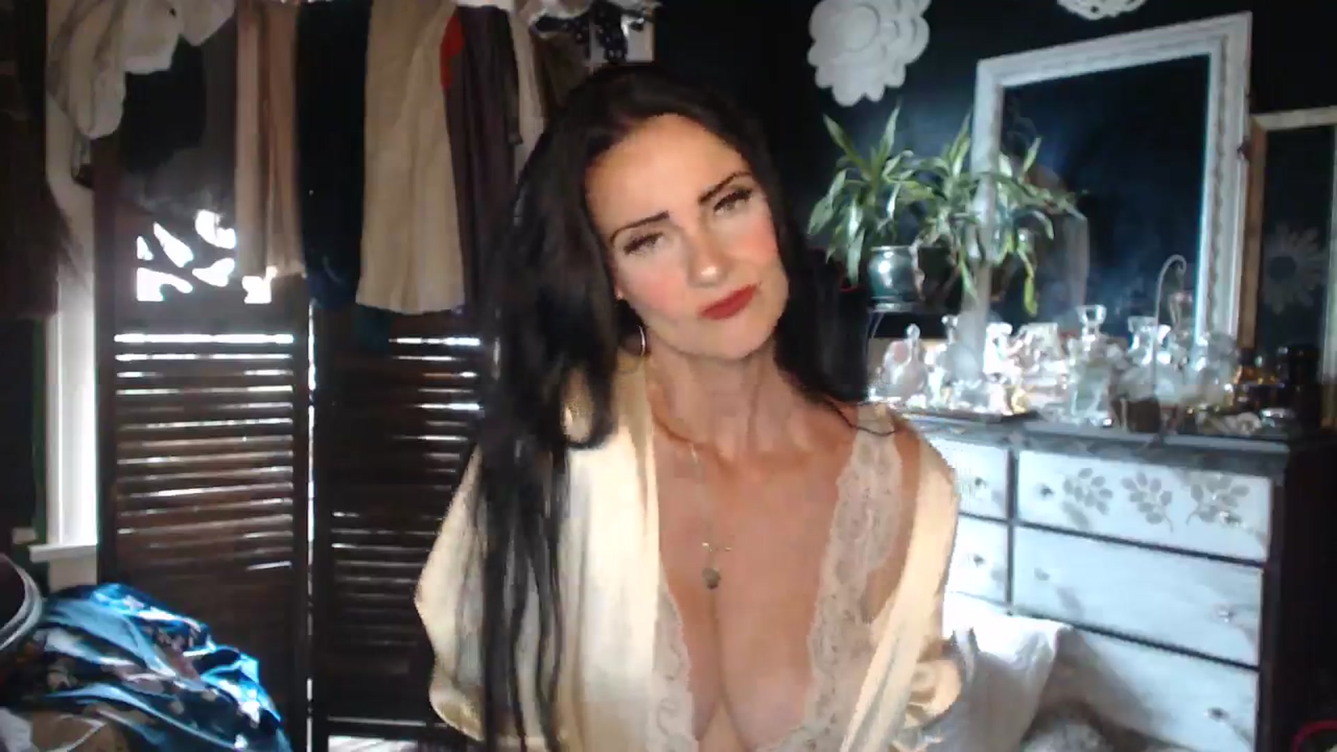 Gallery image thumbnail from MayGray's myfreecams stream on, 07/20/2024, 13:42 image 5 of 20