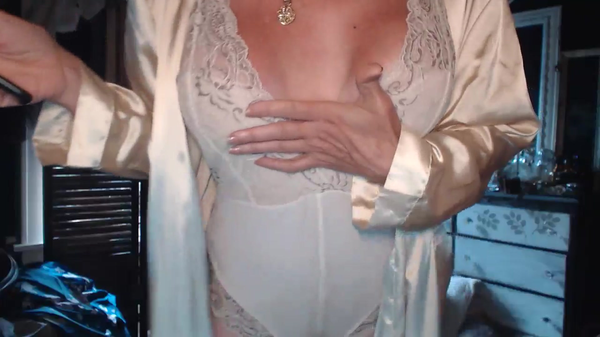 Gallery image thumbnail from MayGray's myfreecams stream on, 07/20/2024, 13:42 image 3 of 20