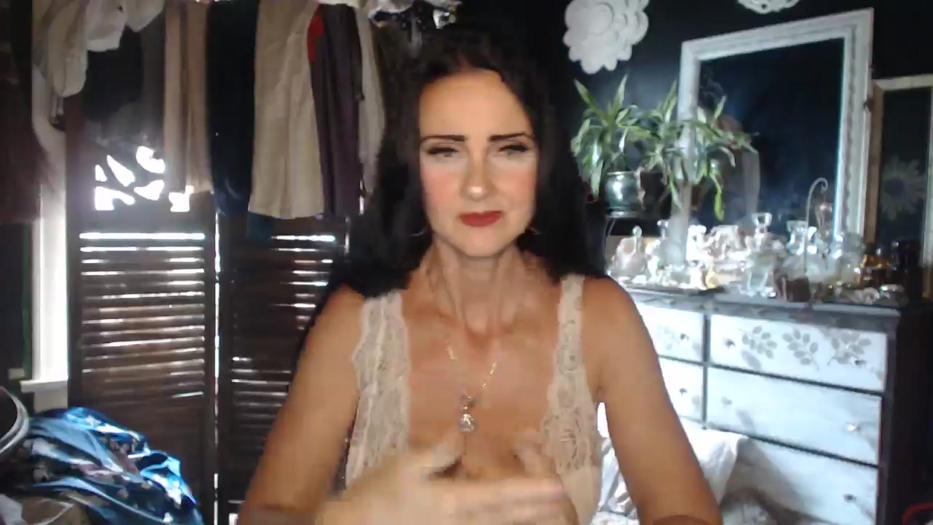 Gallery image thumbnail from MayGray's myfreecams stream on, 07/20/2024, 13:42 image 13 of 20