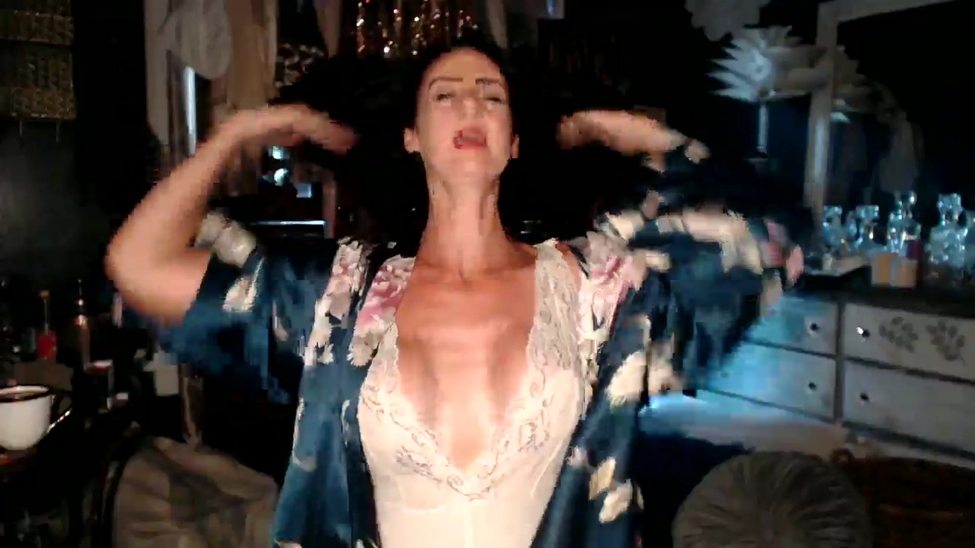 Gallery image thumbnail from MayGray's myfreecams stream on, 08/04/2024, 12:10 image 11 of 20