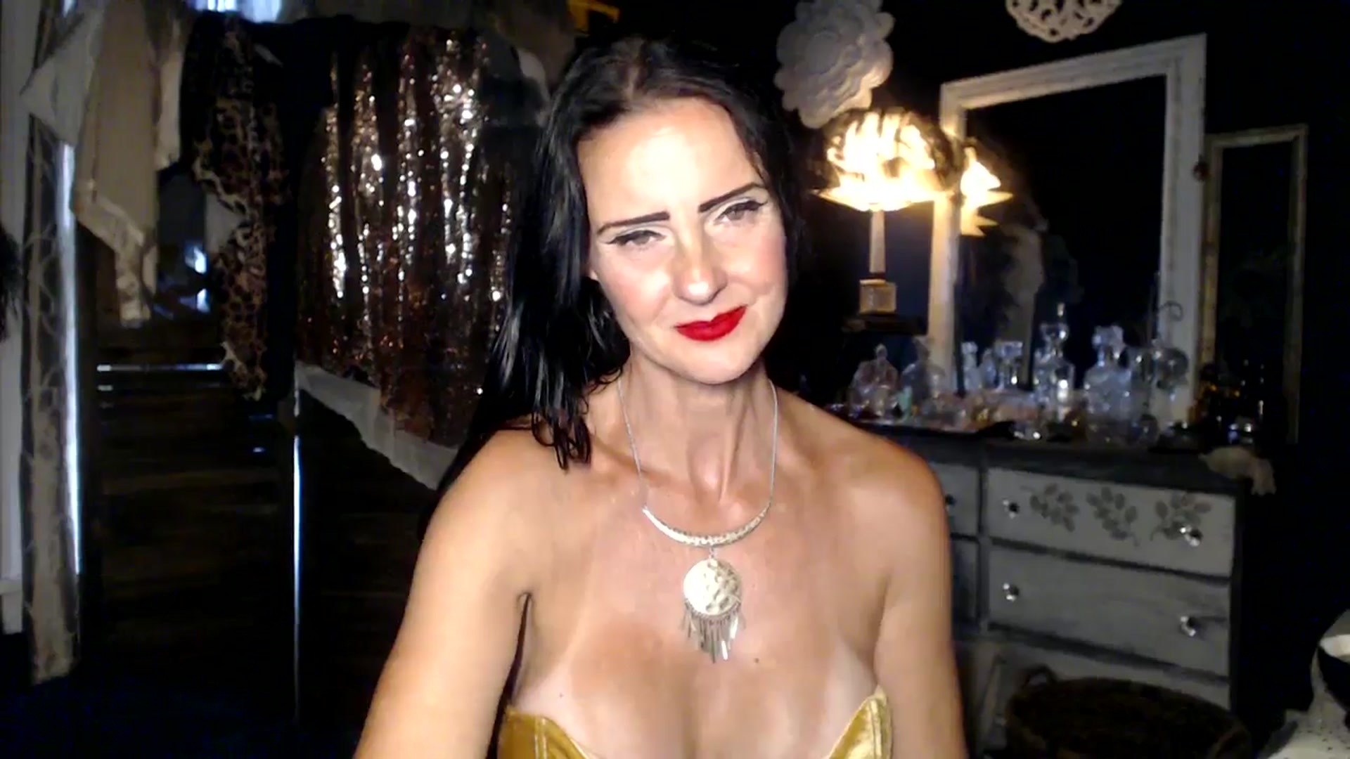 Gallery image thumbnail from MayGray's myfreecams stream on, 08/15/2024, 13:12 image 15 of 20