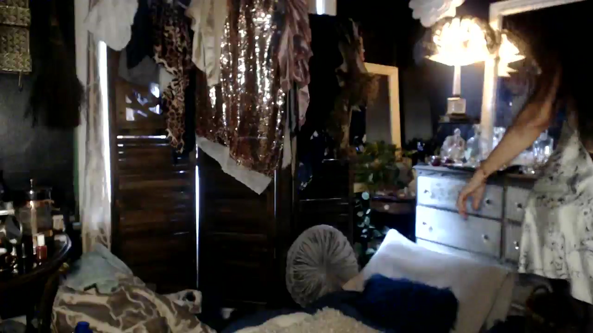 Gallery image thumbnail from MayGray's myfreecams stream on, 08/18/2024, 14:12 image 18 of 20