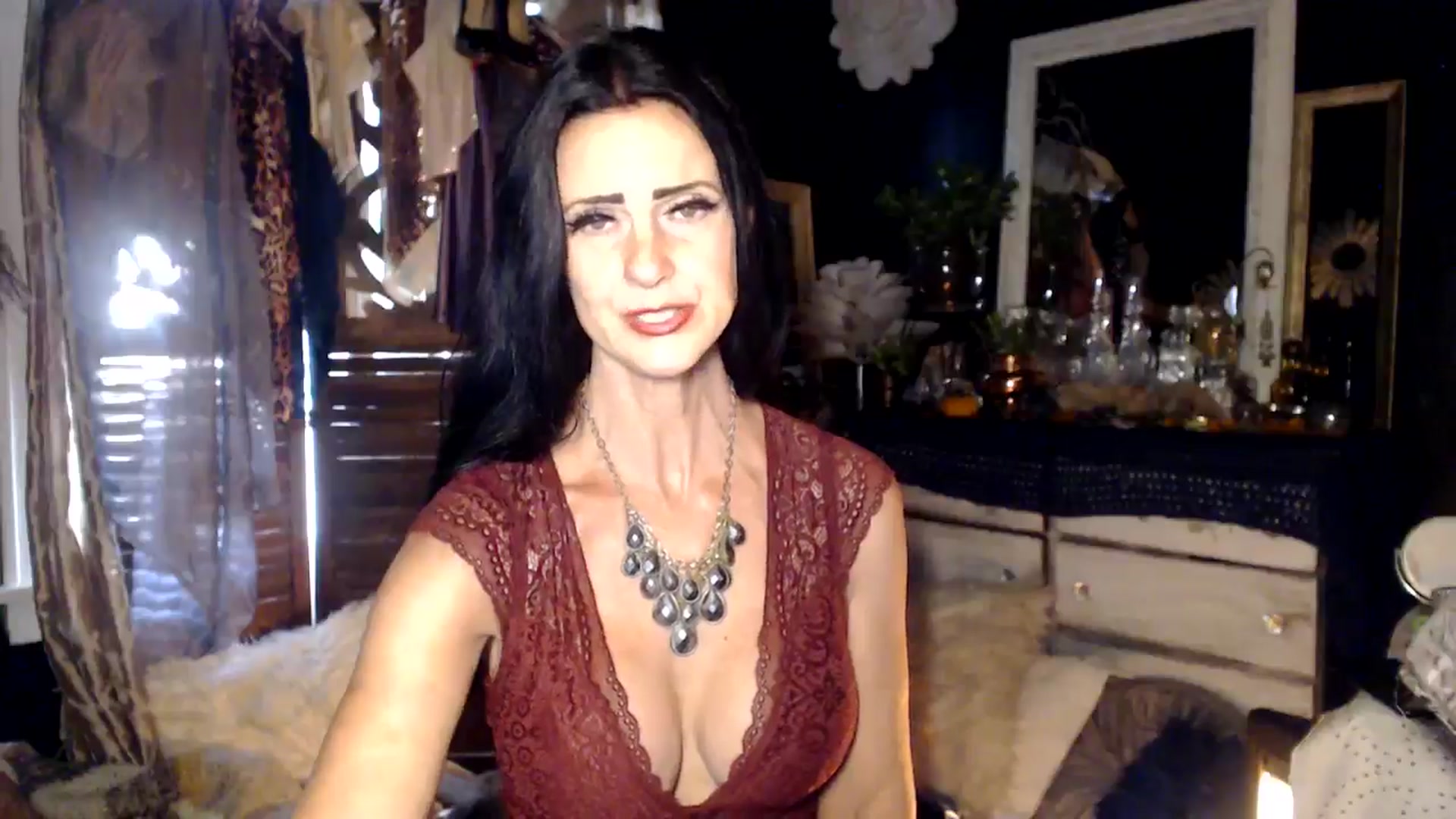 Gallery image thumbnail from MayGray's myfreecams stream on, 10/03/2024, 13:16 image 3 of 20
