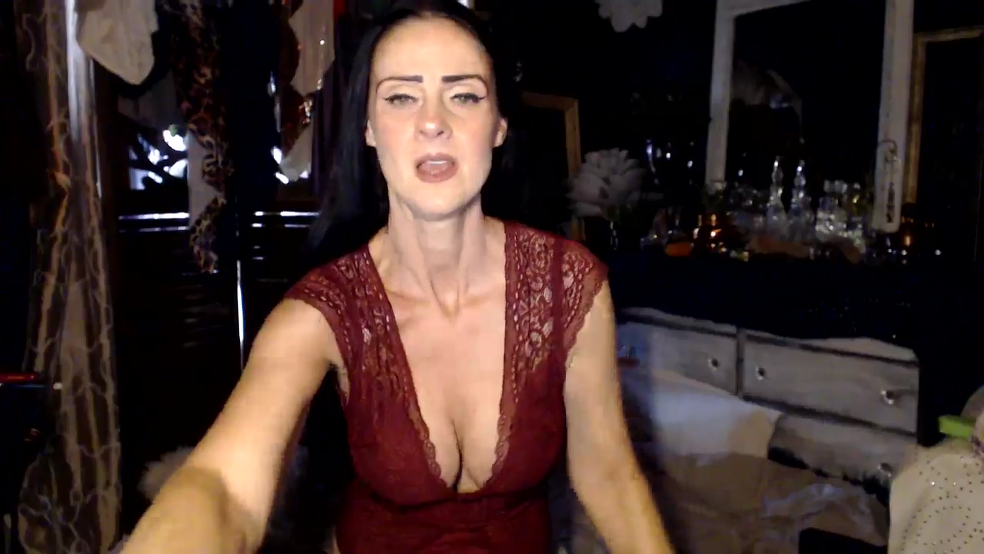 Gallery image thumbnail from MayGray's myfreecams stream on, 10/30/2024, 13:27 image 14 of 20