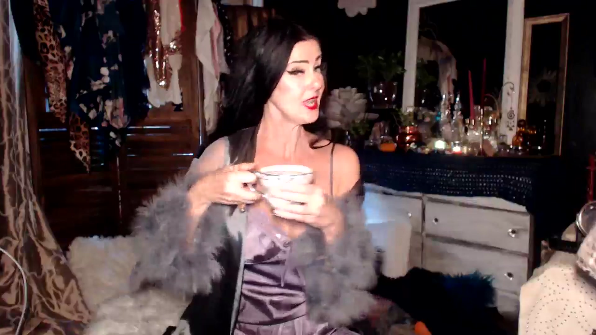 Gallery image thumbnail from MayGray's myfreecams stream on, 11/10/2024, 13:41 image 3 of 20