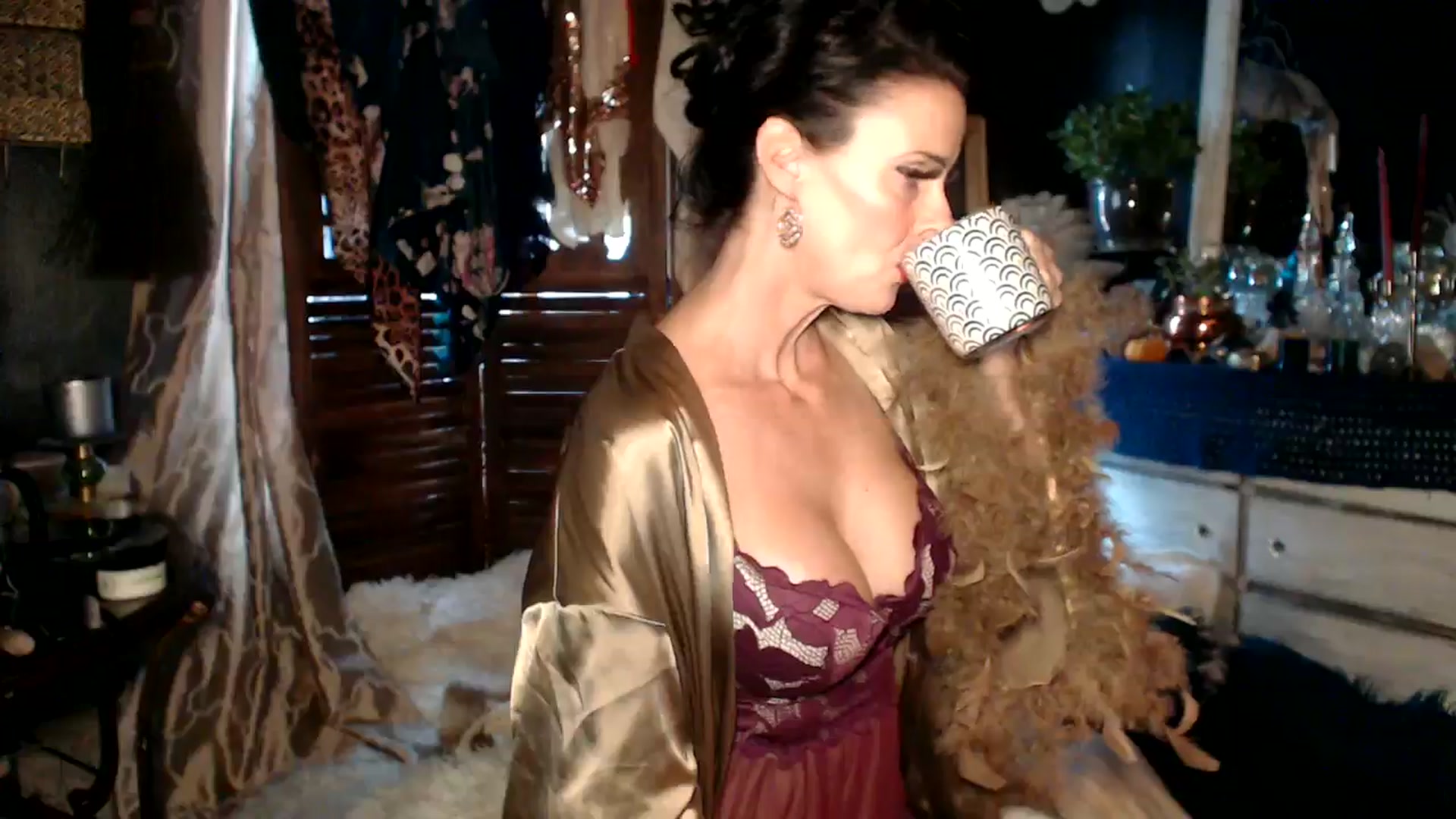 Gallery image thumbnail from MayGray's myfreecams stream on, 11/12/2024, 14:47 image 10 of 20