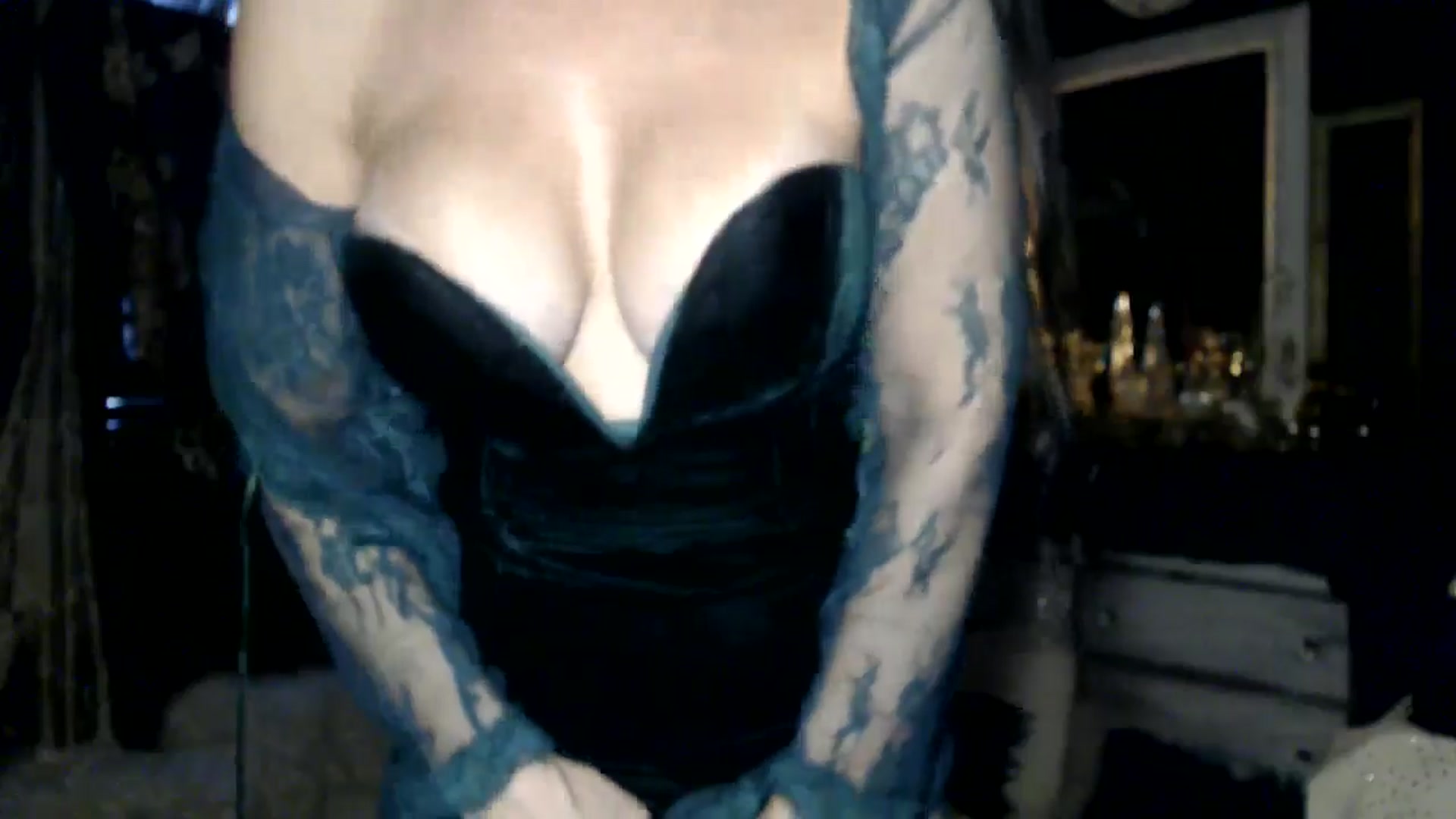 Gallery image thumbnail from MayGray's myfreecams stream on, 11/14/2024, 14:30 image 13 of 20