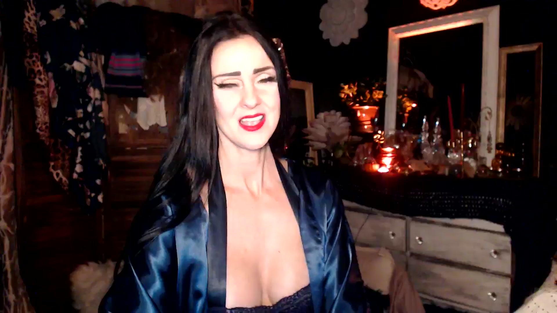 Gallery image thumbnail from MayGray's myfreecams stream on, 11/24/2024, 10:32 image 7 of 20