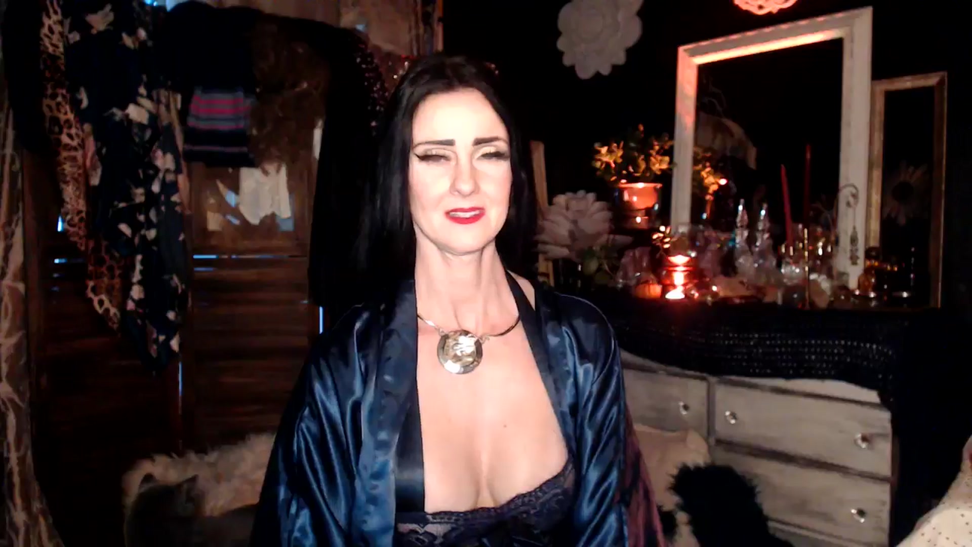 Gallery image thumbnail from MayGray's myfreecams stream on, 11/24/2024, 13:33 image 6 of 20