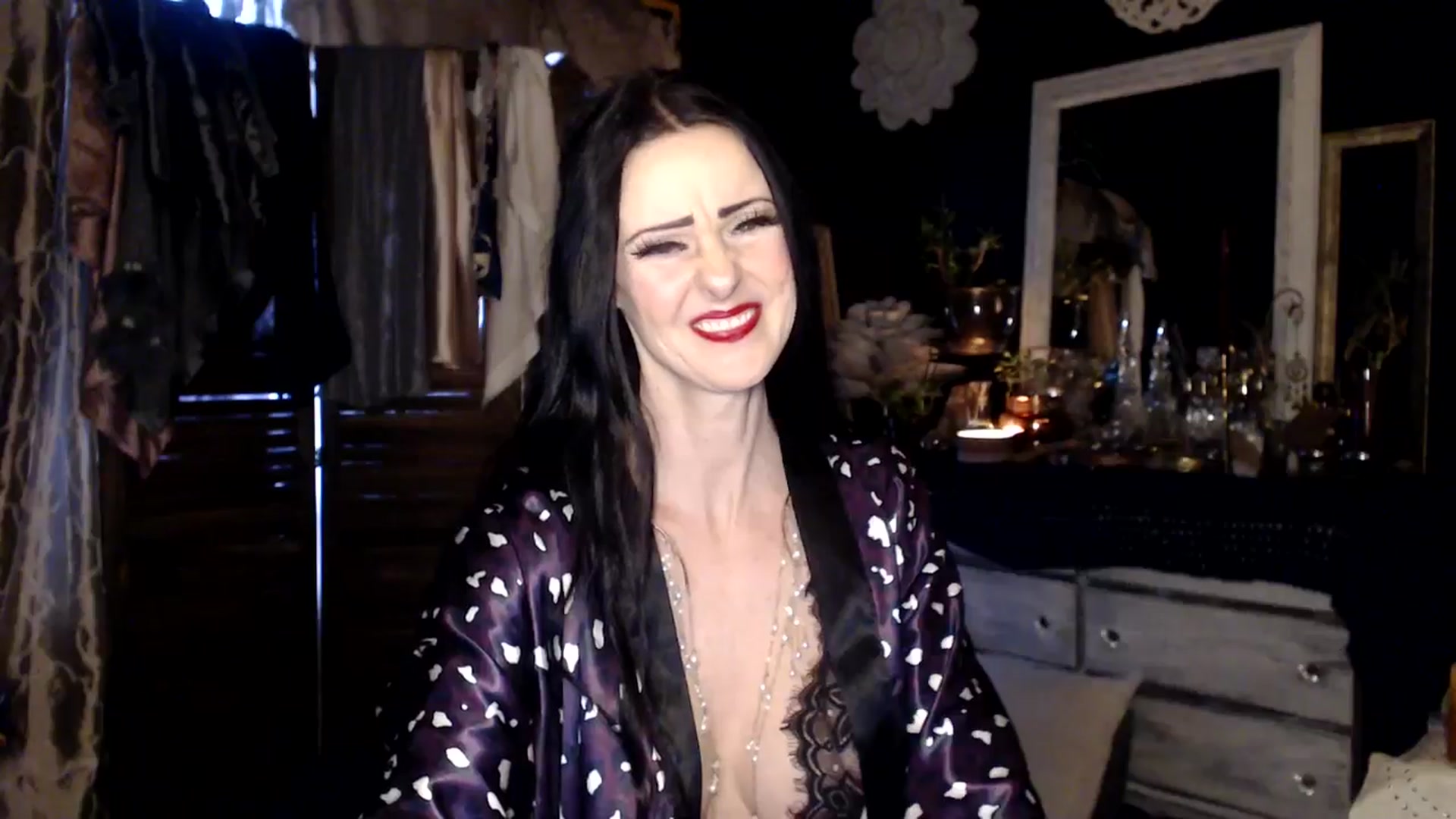 Gallery image thumbnail from MayGray's myfreecams stream on, 02/01/2025, 13:50 image 5 of 20