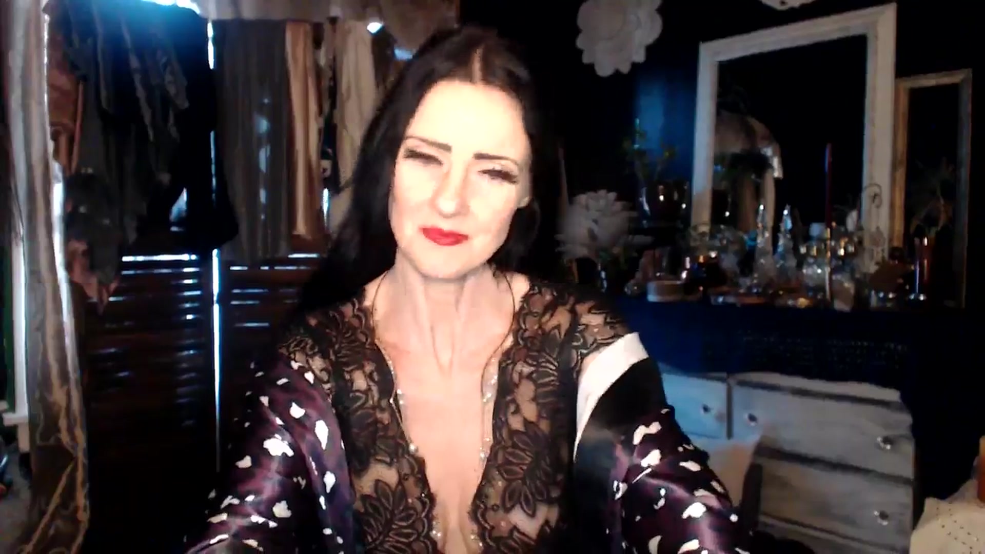 Gallery image thumbnail from MayGray's myfreecams stream on, 02/01/2025, 14:36 image 4 of 20