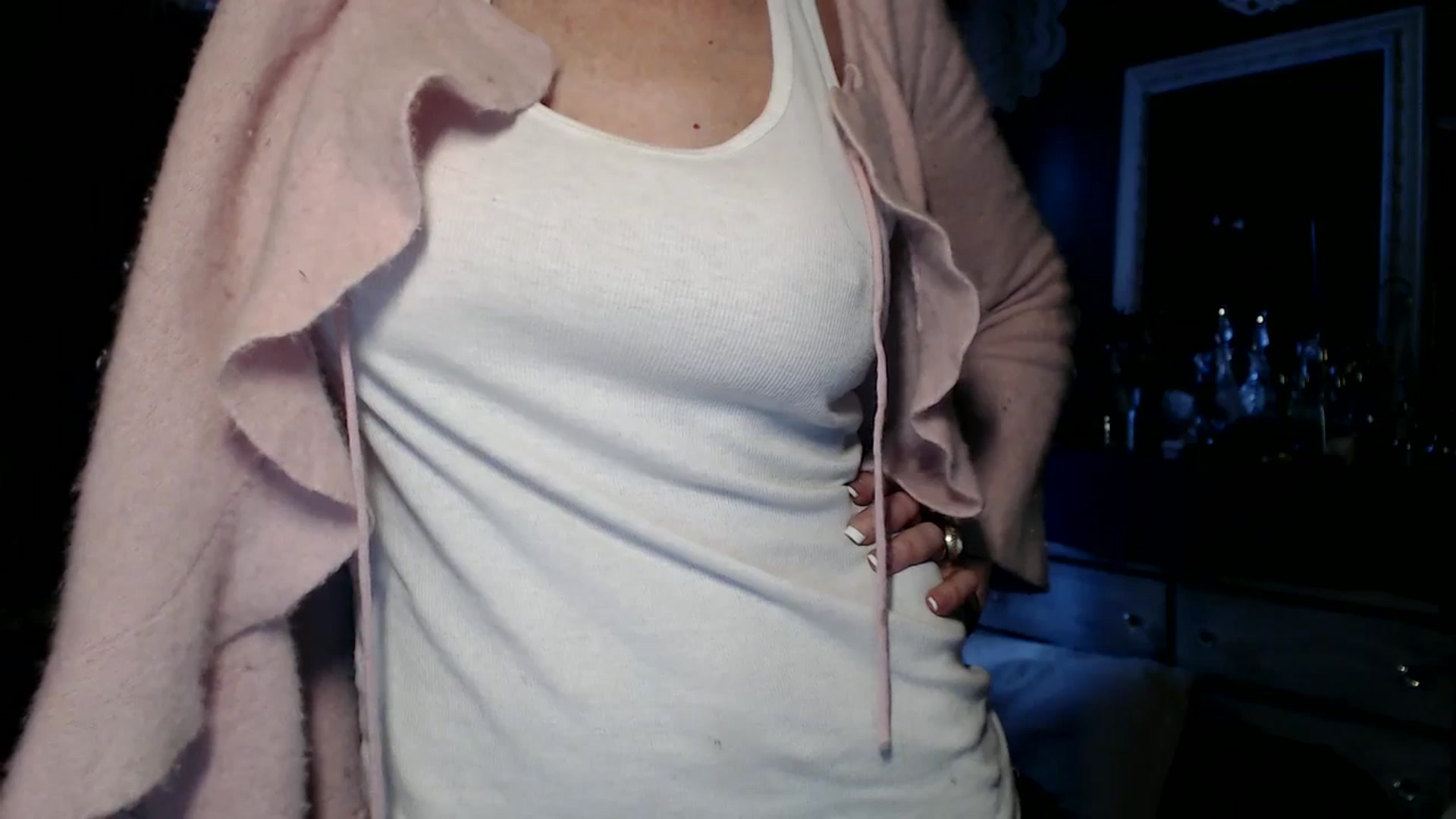Gallery image thumbnail from MayGray's myfreecams stream on, 02/16/2025, 15:12 image 5 of 20