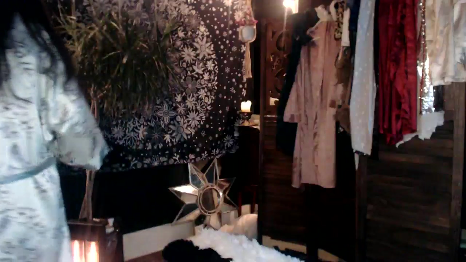 Gallery image thumbnail from MayGray's myfreecams stream on, 03/23/2025, 13:05 image 12 of 20